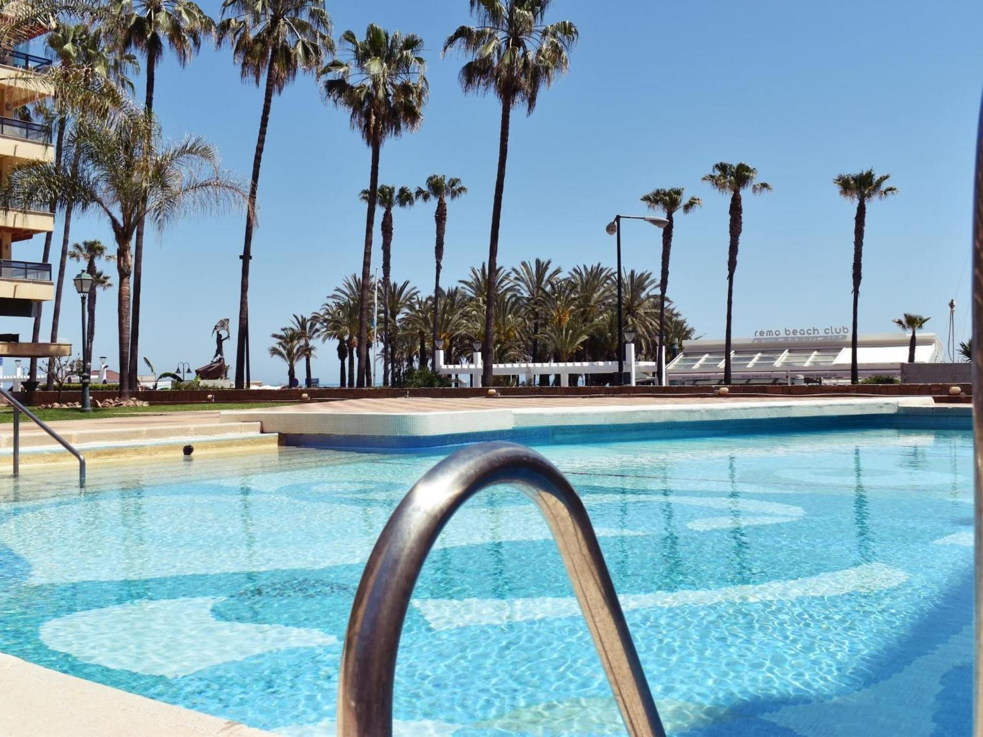 Apartment Luminoso De 3 A Pie De Playa En Torremolinos