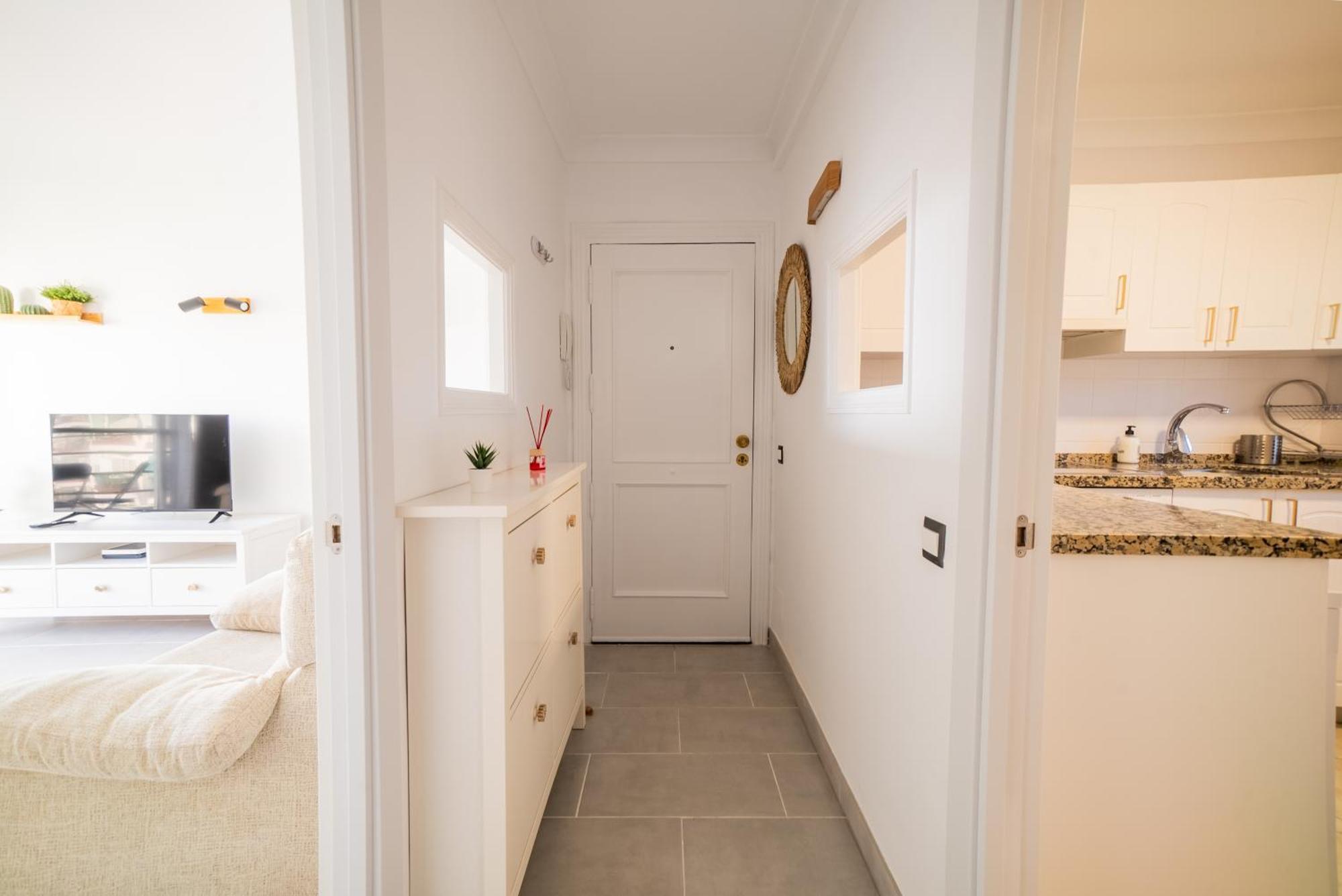 Oasis En Playamar Con Piscina Apartment