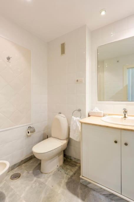 Apartment Playa De Alamos-playamar Malaga.