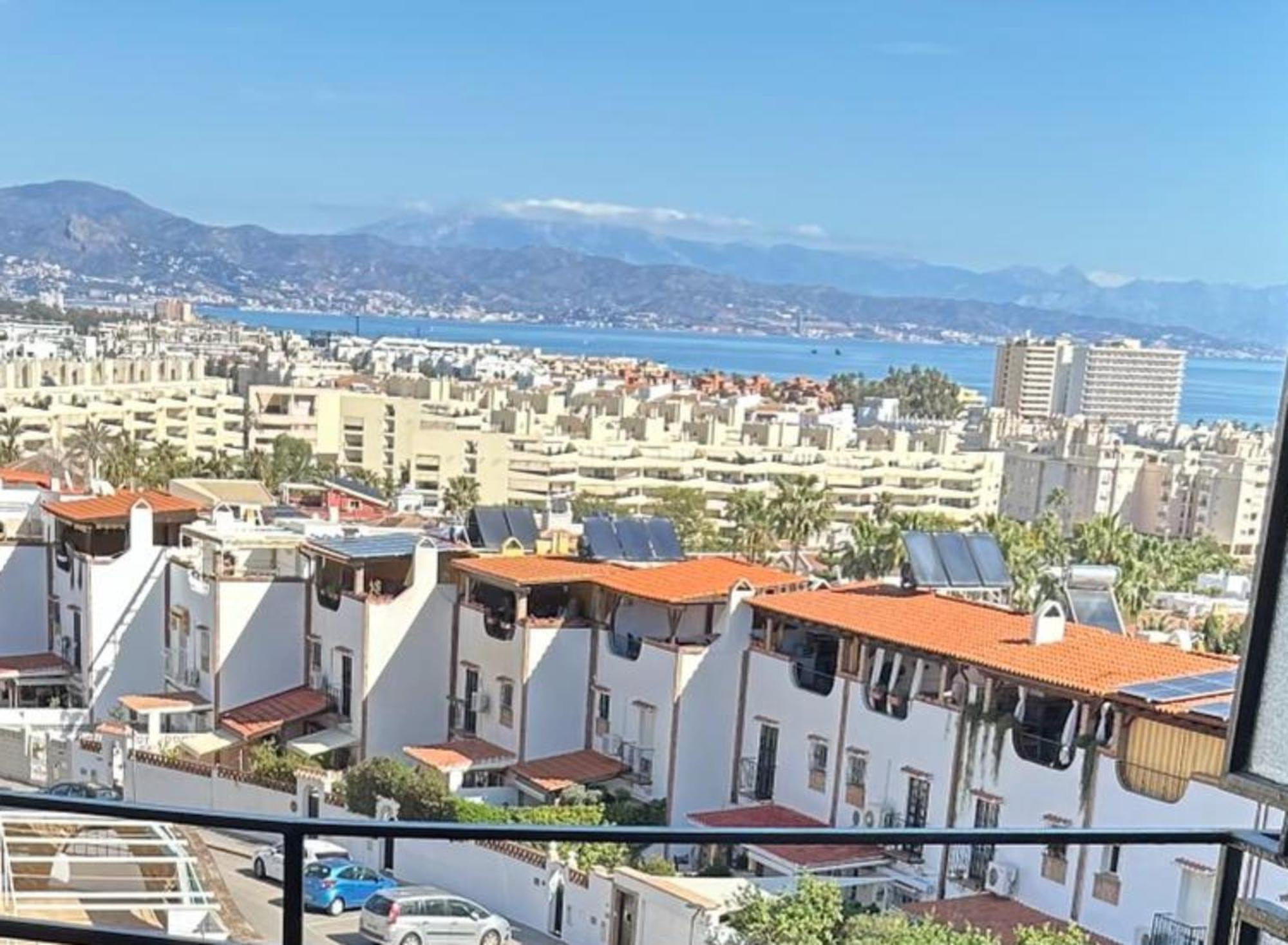 Oasis En Playamar Con Piscina Apartment Torremolinos
