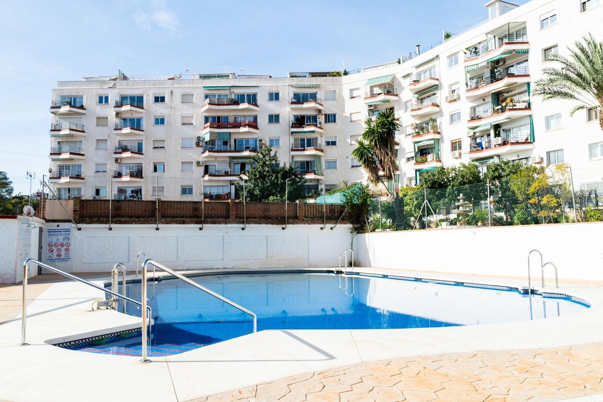 Apartment Oasis En Playamar Con Piscina