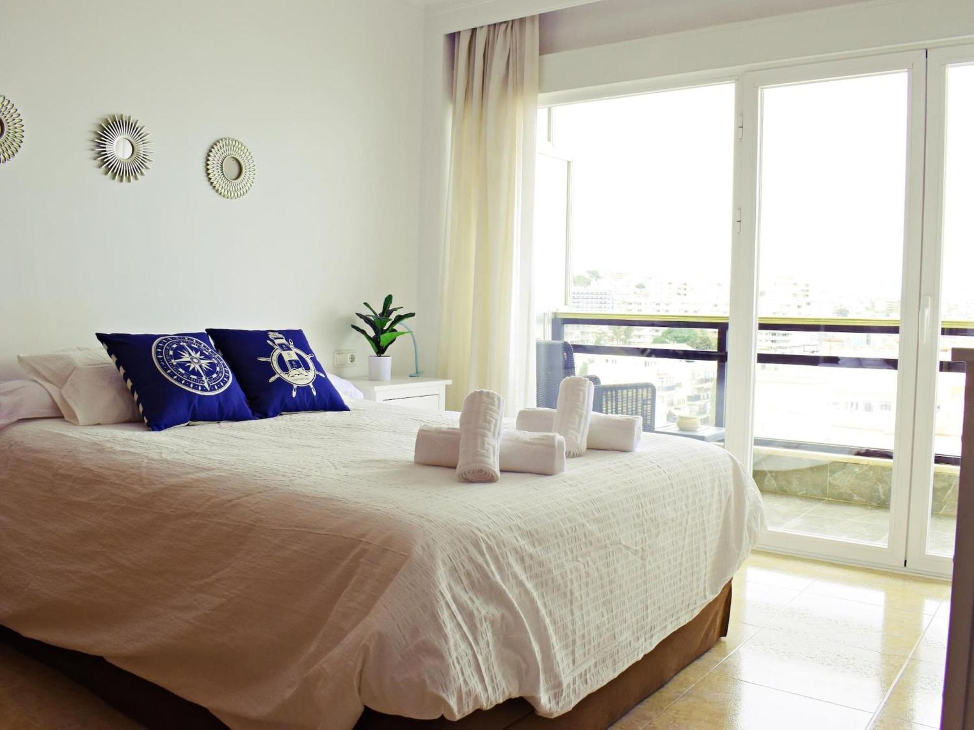 Apartment Luminoso De 3 A Pie De Playa En Torremolinos