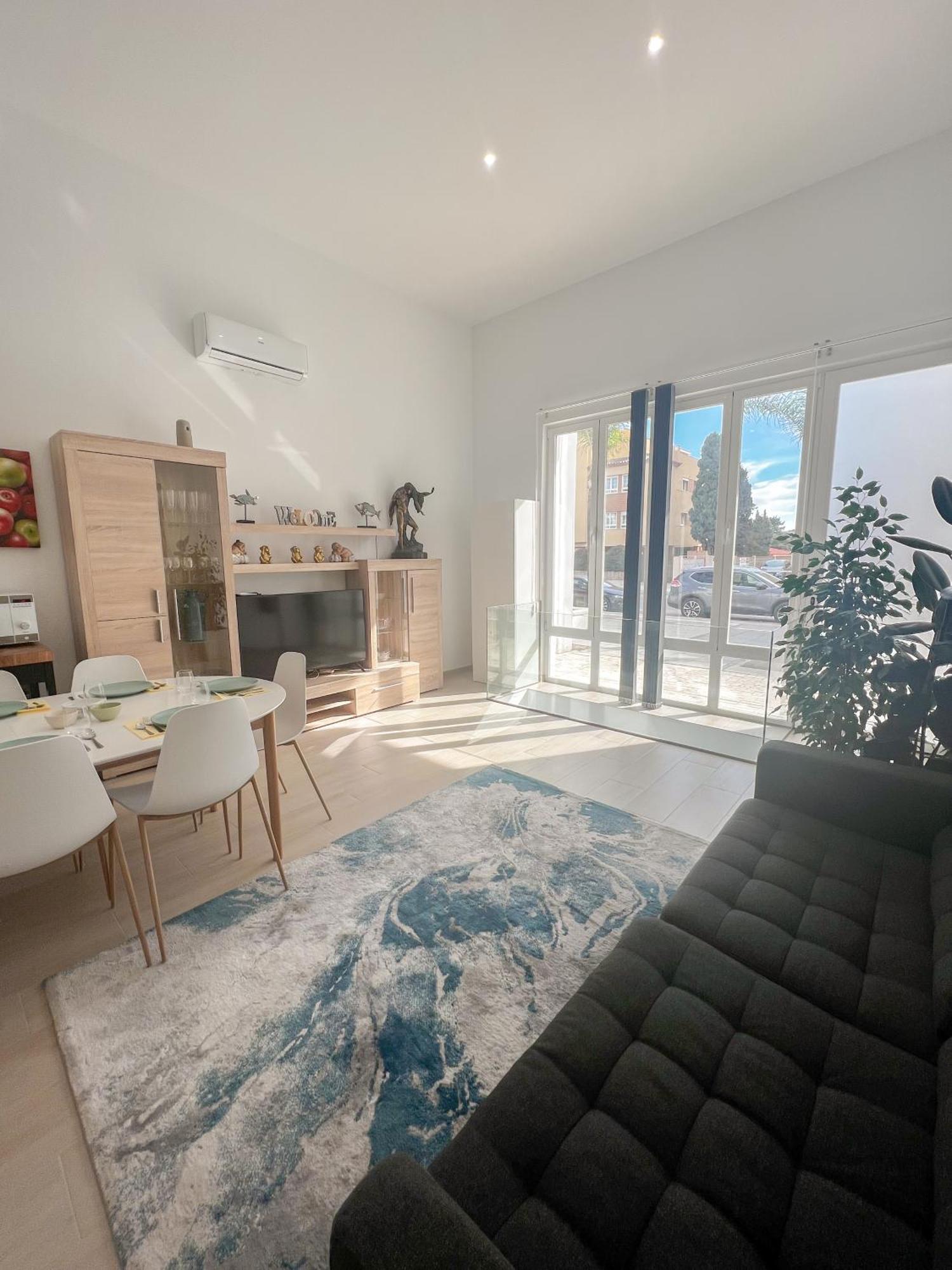 Cozy And Modern Family Flat Carihuela