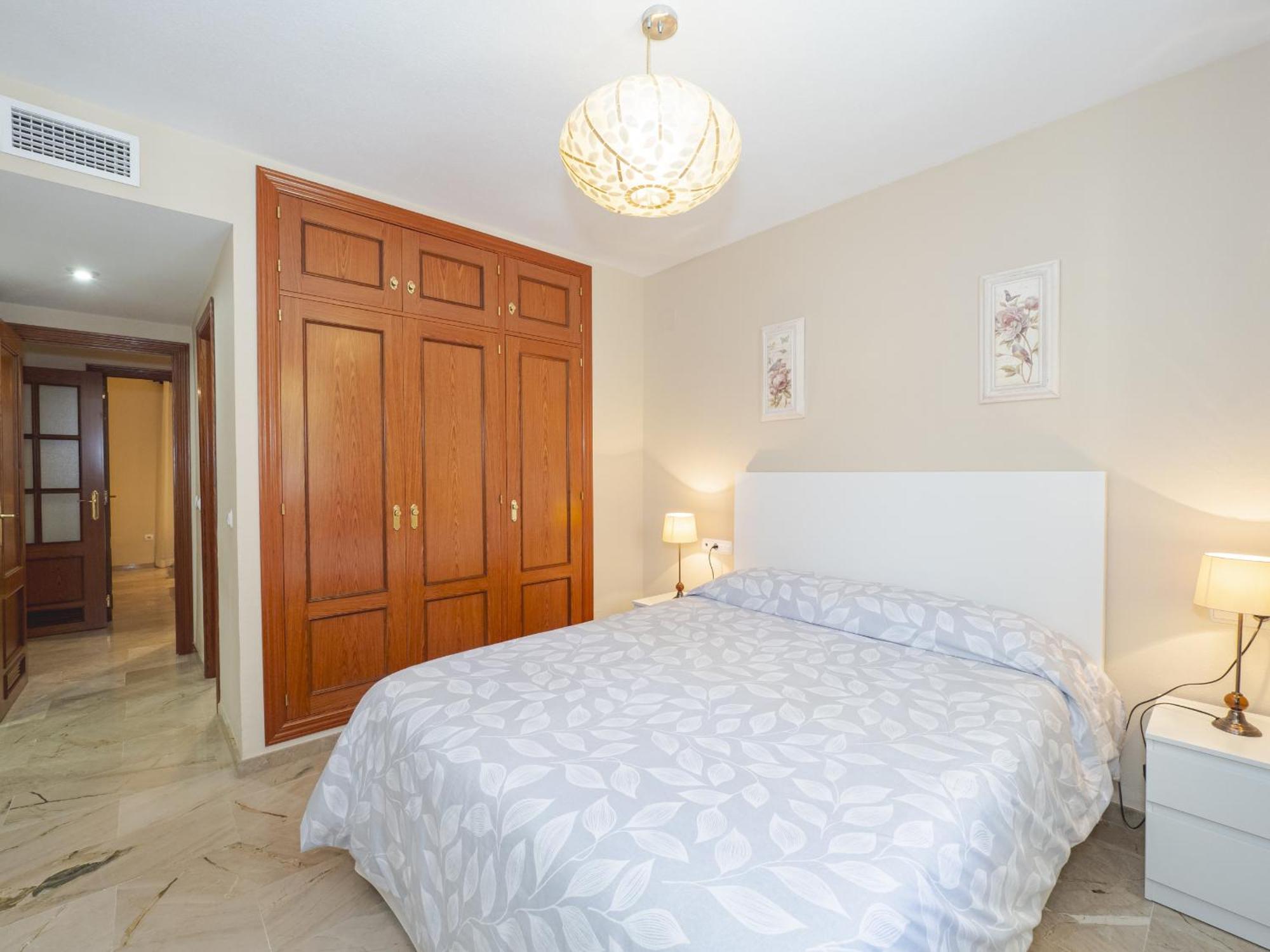 Cubo's Urban Brigitte & Parking Apartment Torremolinos