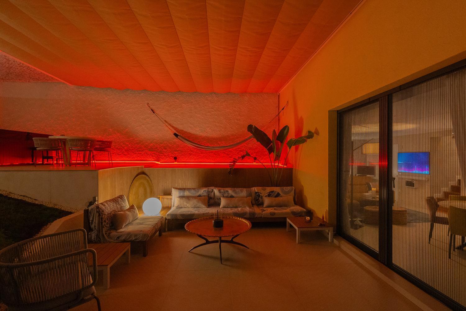 Apartment Seaside Tranquility And Urban Luxury - Stylish Duplex In W Jacuzzi *