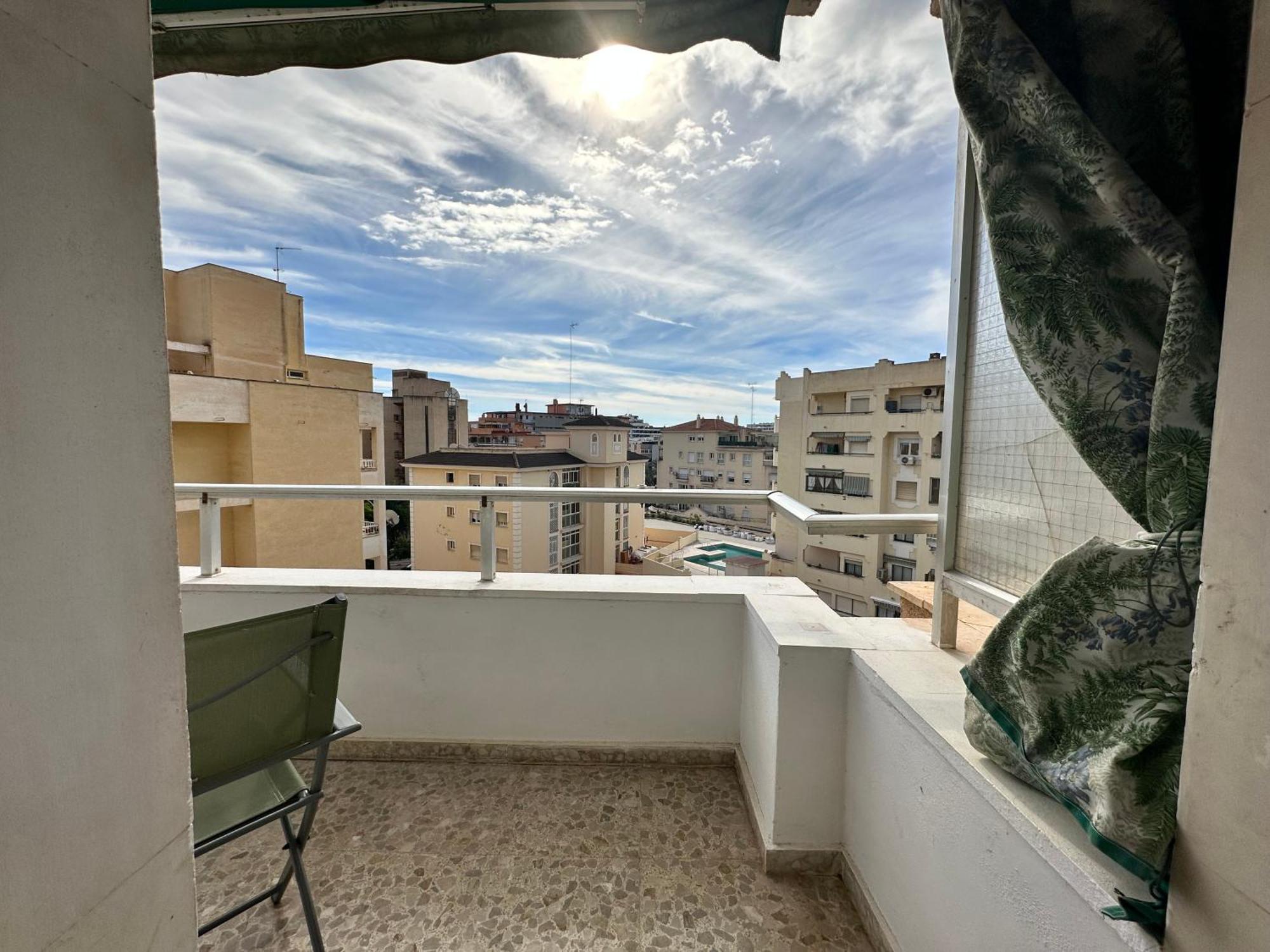 Ver5 - Terraza Con Vistas Al Mar, Wifi, Smart Tv, Piscina, Playa, Centro Torremolinos