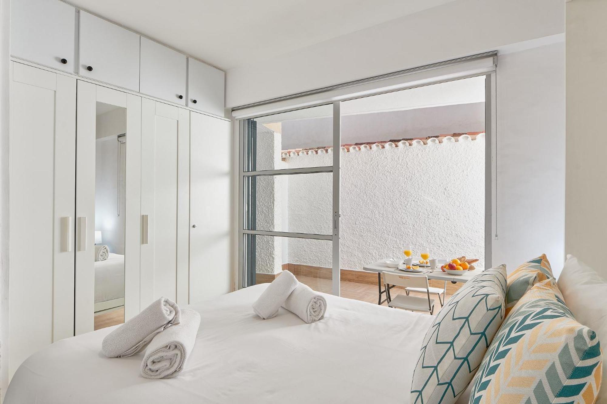 Happiness Carihuela Apartment Torremolinos