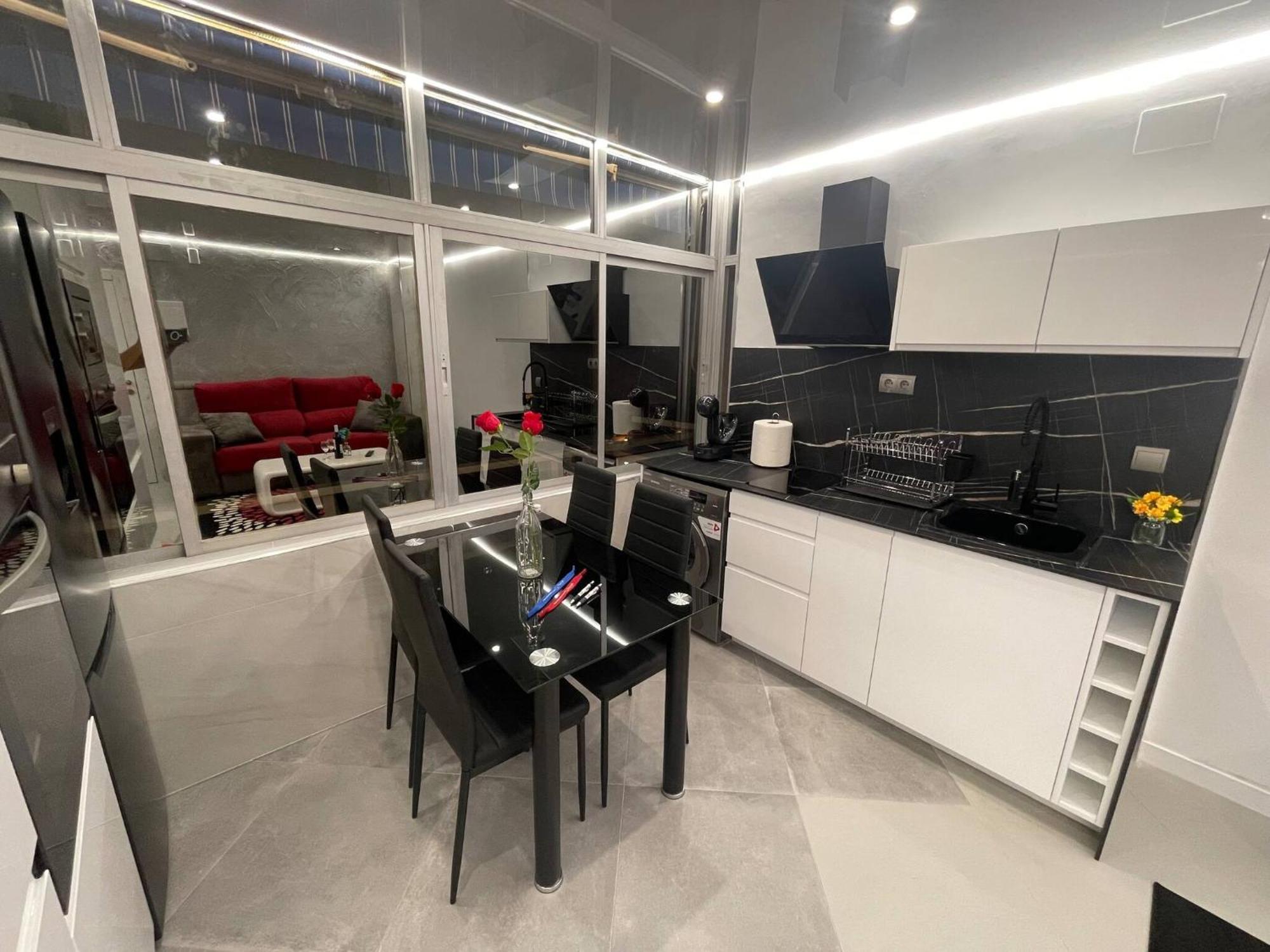 Dafne De Steram Flats Apartment *