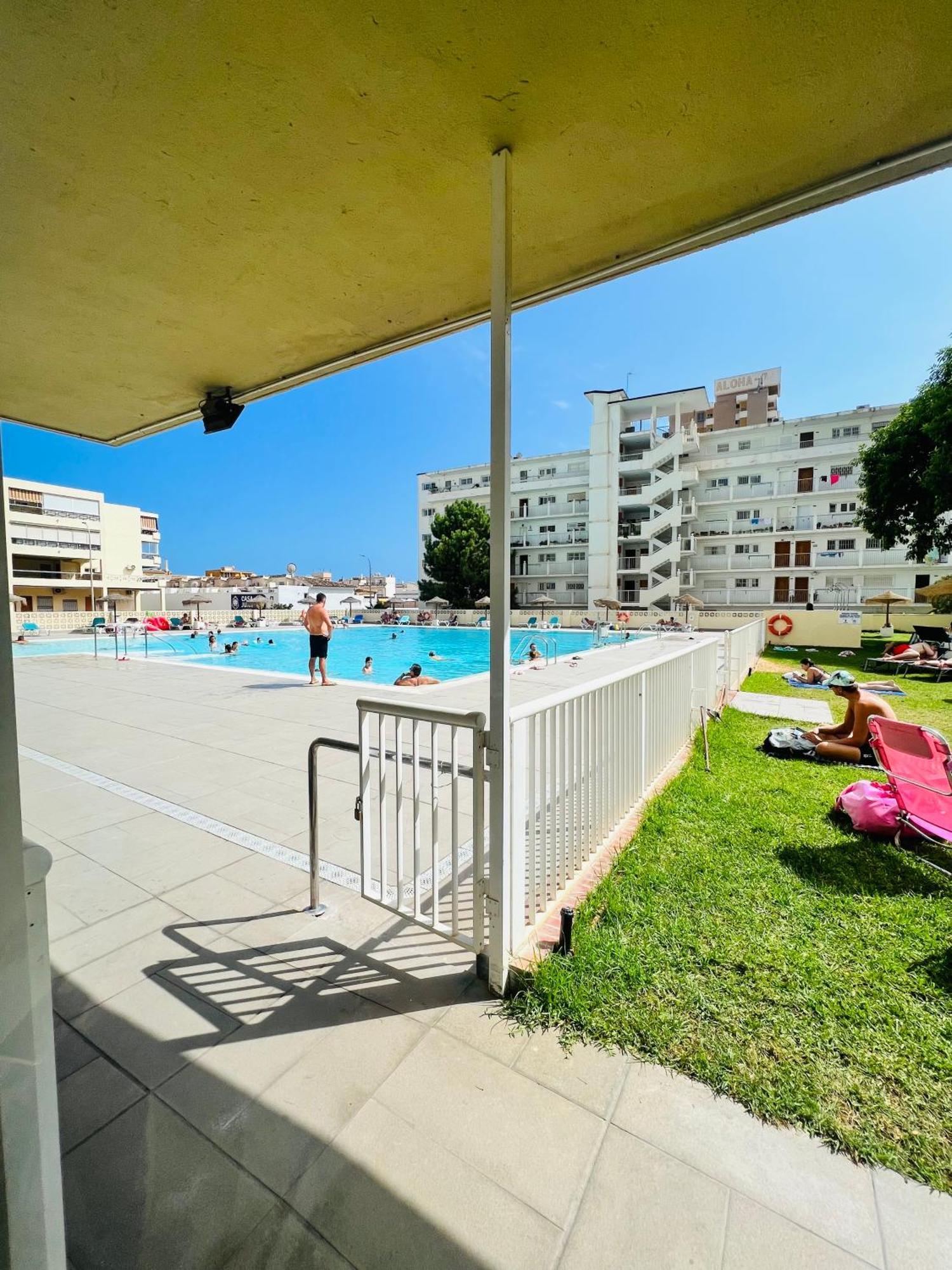 Apartment Carihuela Nucleo Cristal Torremolinos