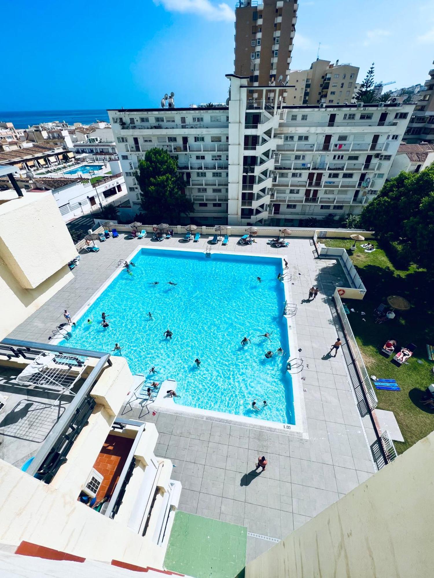 Carihuela Nucleo Cristal Apartment Torremolinos