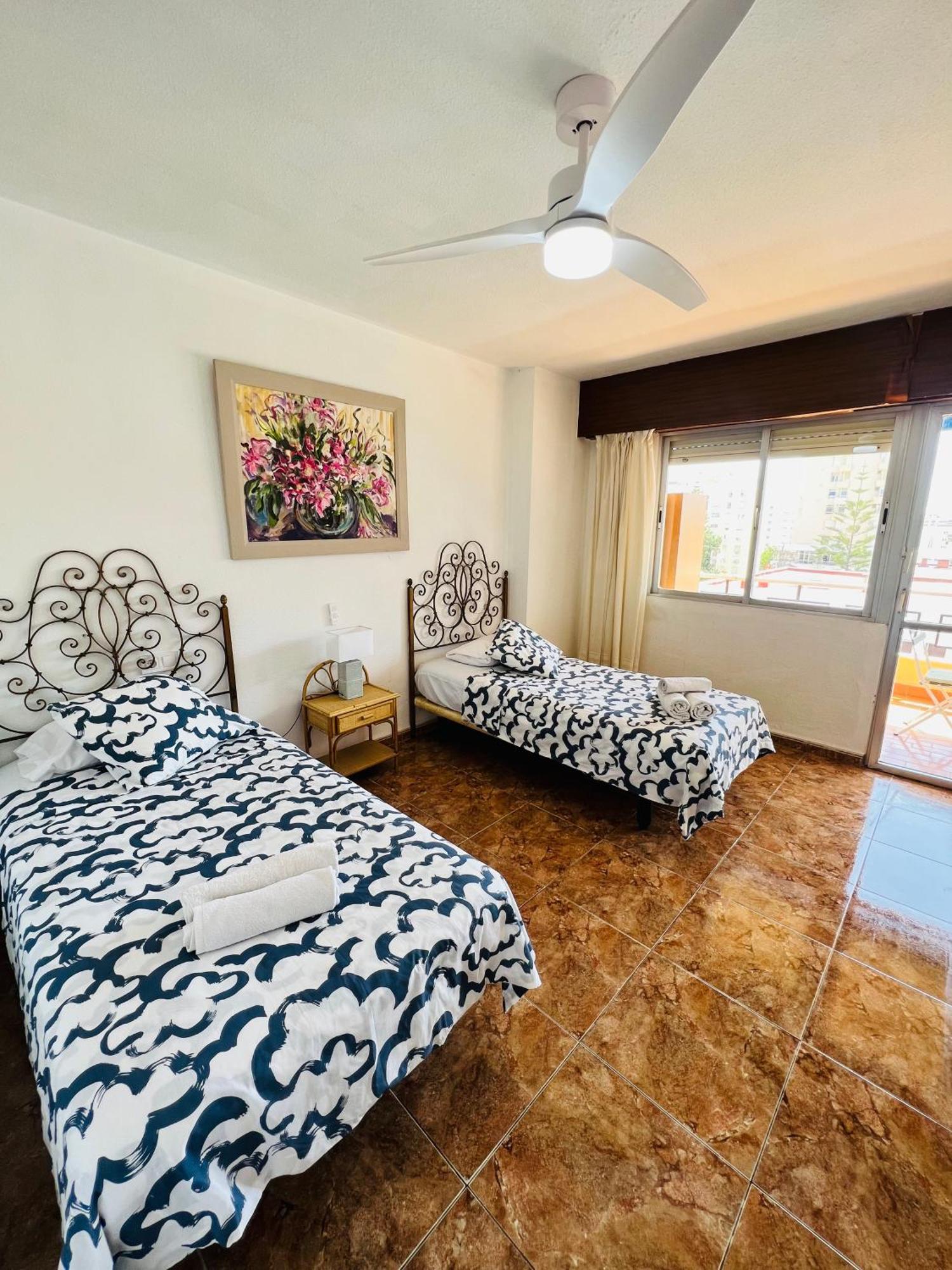 Apartment Carihuela Nucleo Cristal