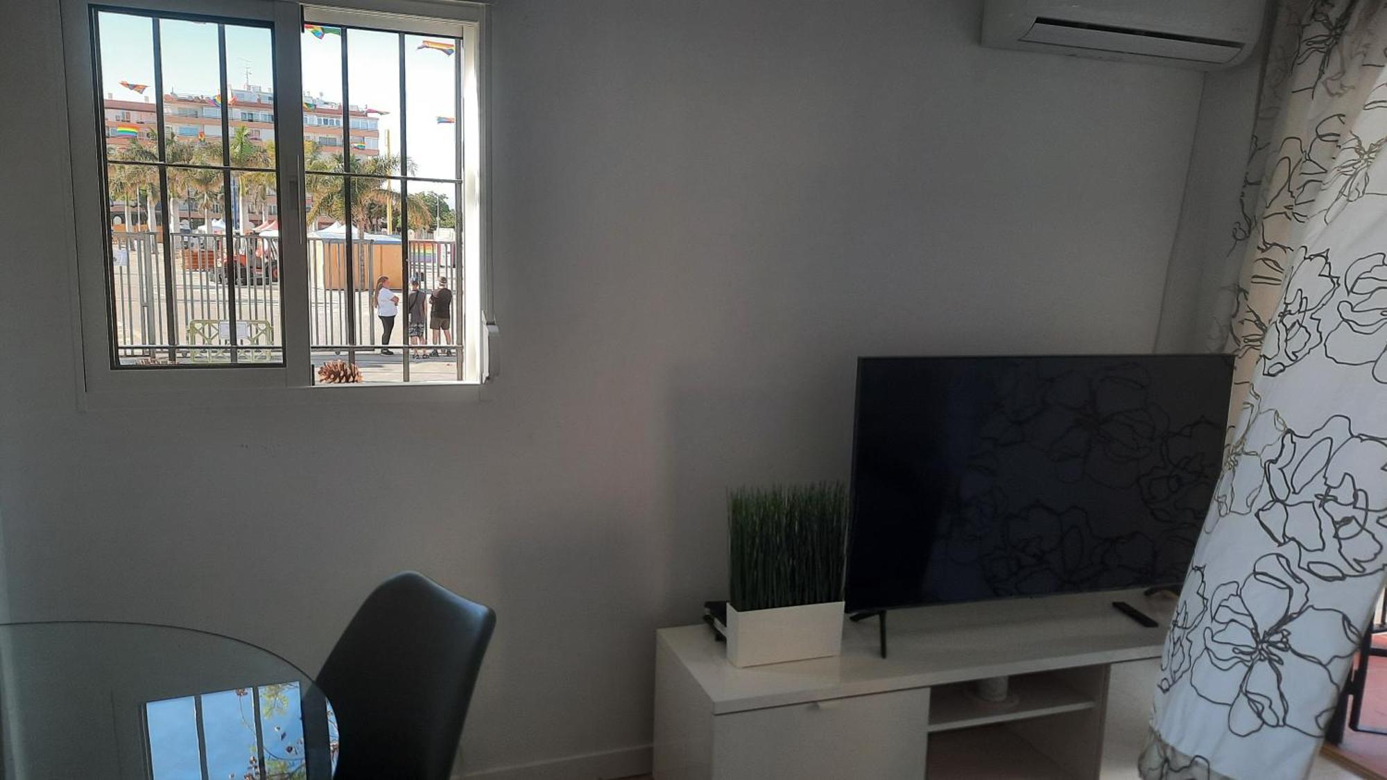 Feel At At Tamara - Two Steps To The Pool Appartement