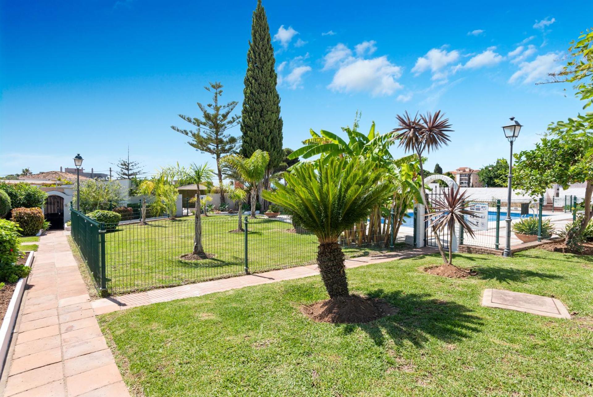 Apartment Family In Benalmadena With Pool By Costarentals - Ref 218 Torremolinos