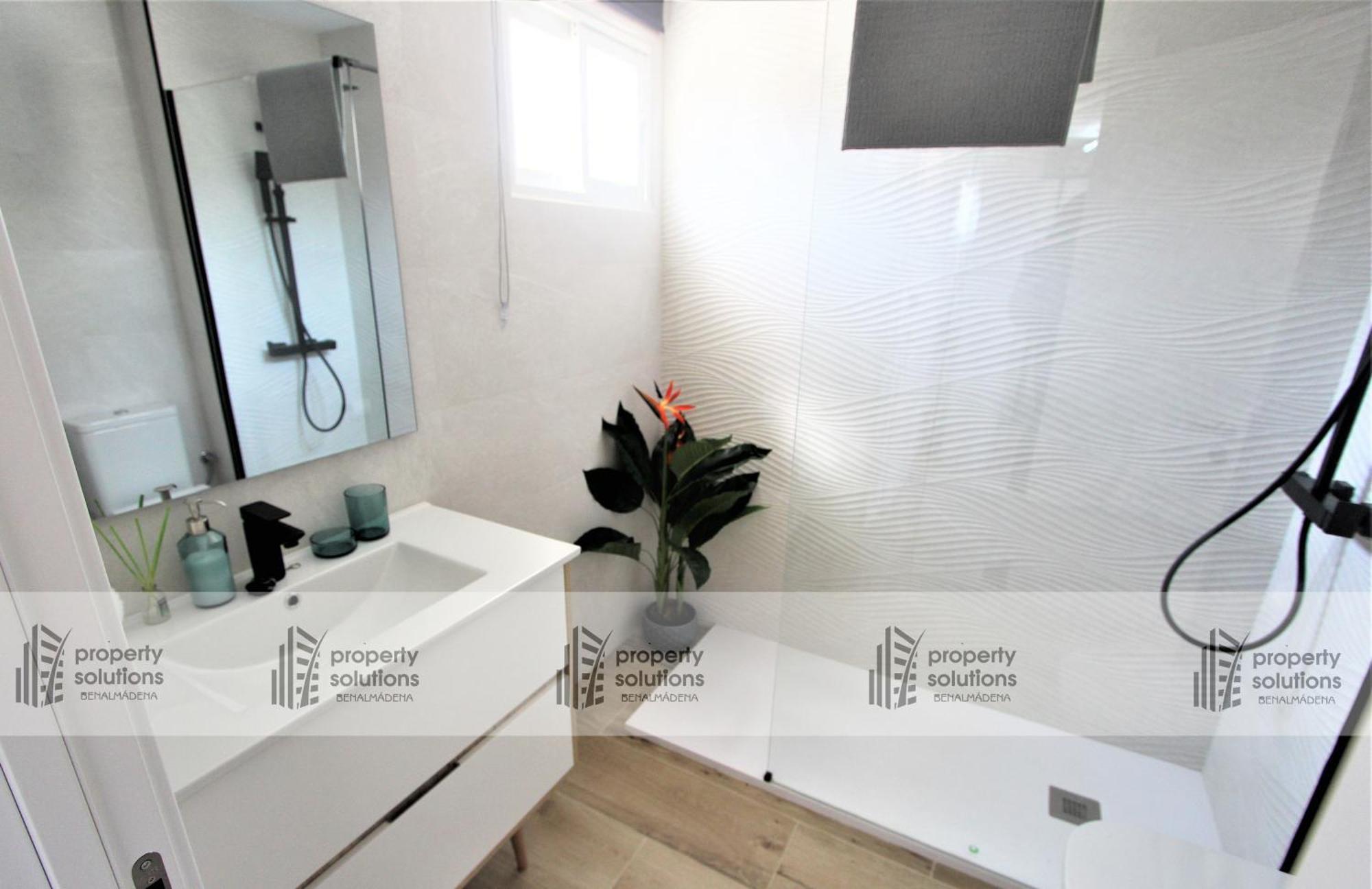 Carihuela Playa - 2ª Linea De Playa - Piscina - Parking Gratis Apartment *