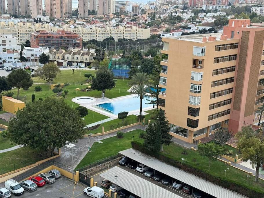 Acogedor Con Vistas Al Mar Y Montana Apartamento