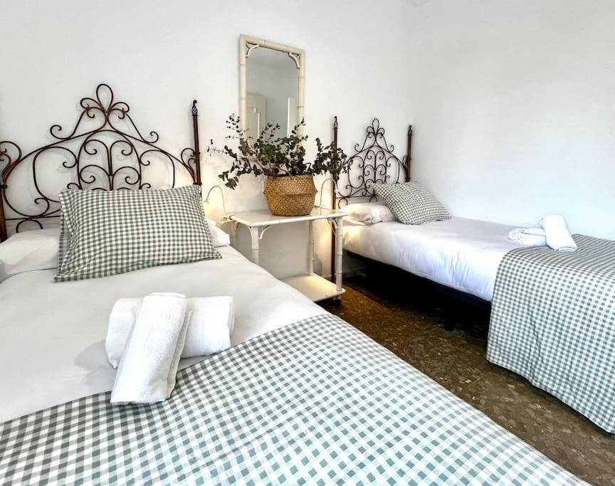 Nuevo Playamar Deluxe Sinese Design Homes Torremolinos