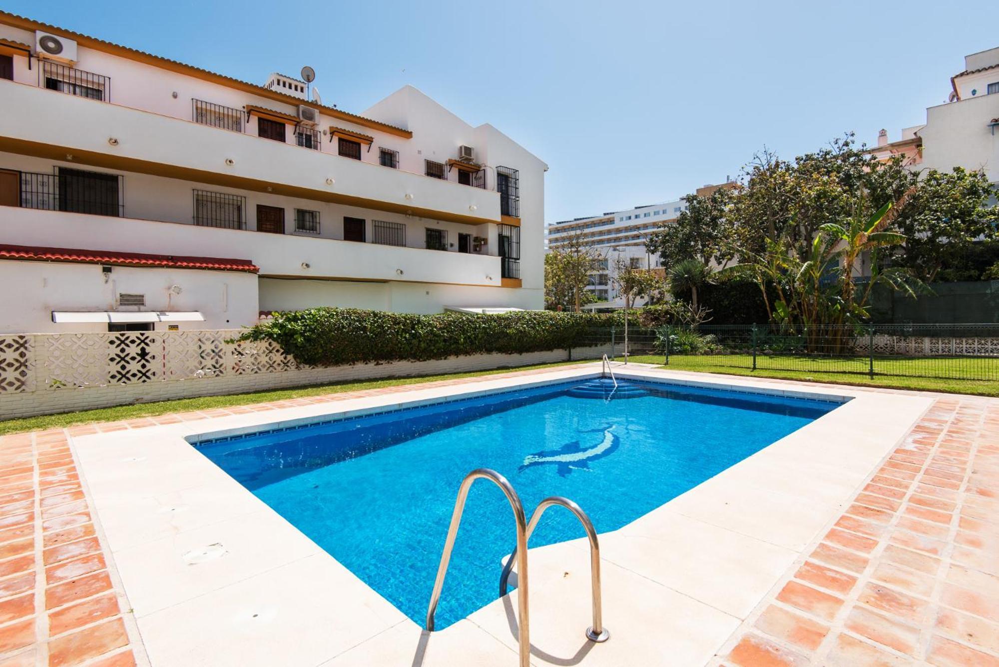 Bajondillo Beach, Large Loft With Intense Sun Appartement Torremolinos