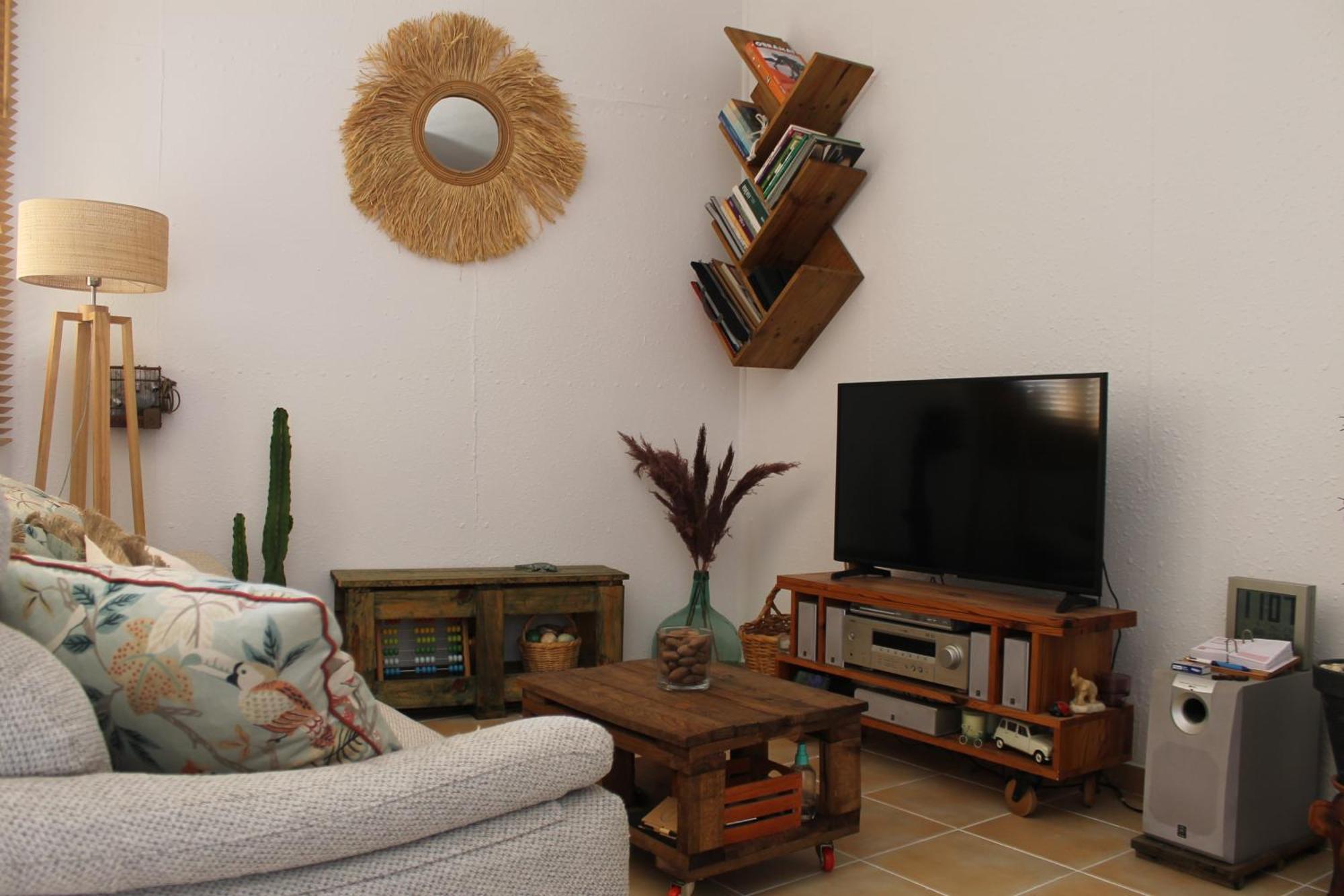 En Piso Compartido In Shared Flat