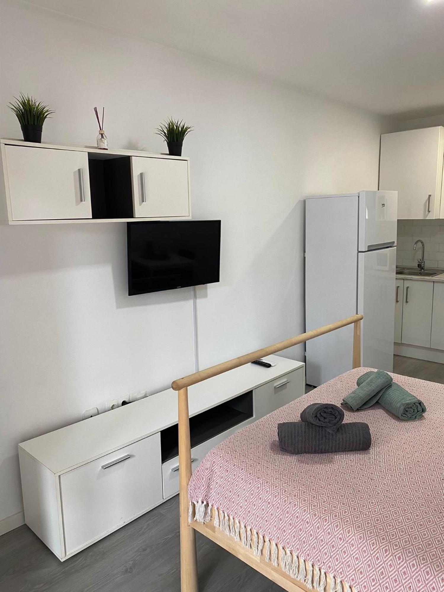 Apartment Carolina En Joan Miro