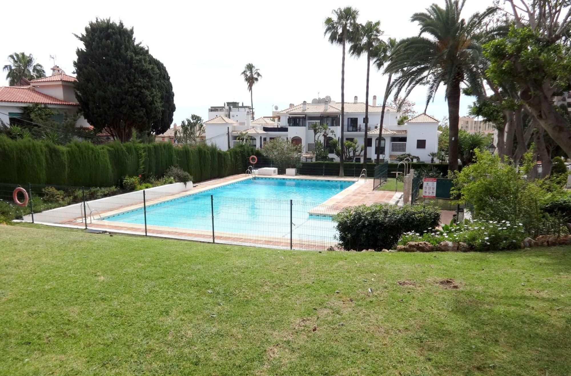 Carihuela Luxus *
