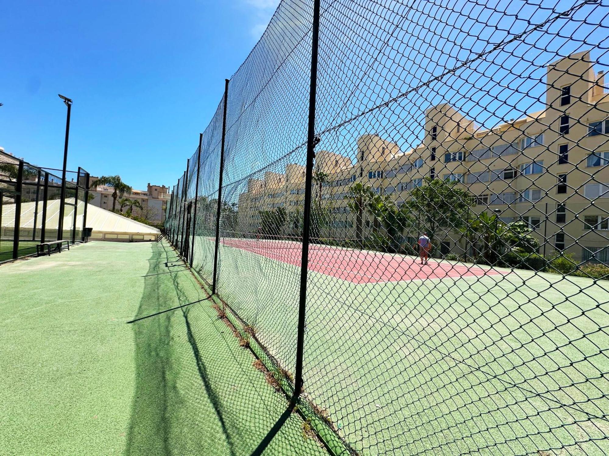 Bri - Amplio Con Terraza, Piscina, Tenis, Padel, Playa A 5 Minutos