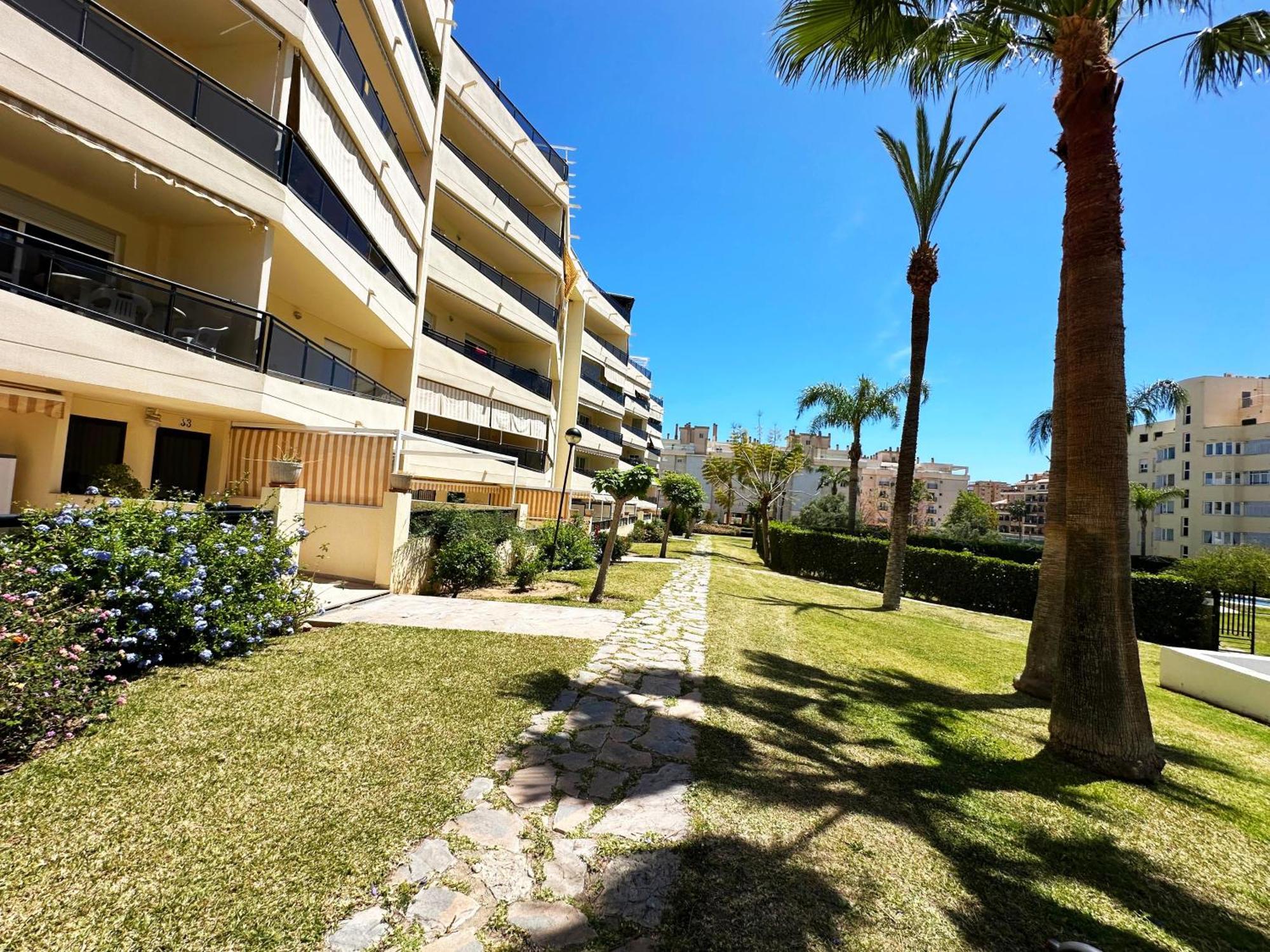 Appartement Bri - Amplio Con Terraza, Piscina, Tenis, Padel, Playa A 5 Minutos Torremolinos