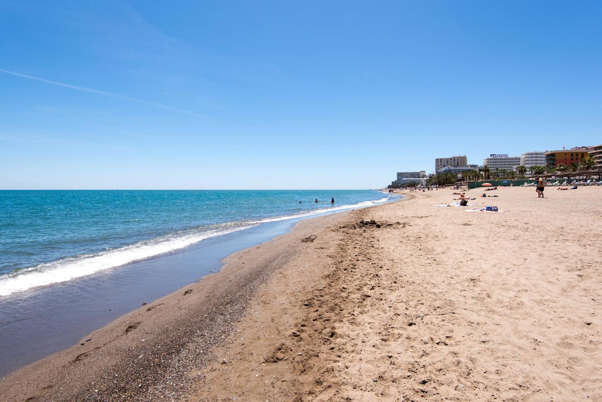 Bajondillo Beach, Large Loft With Intense Sun Appartement *