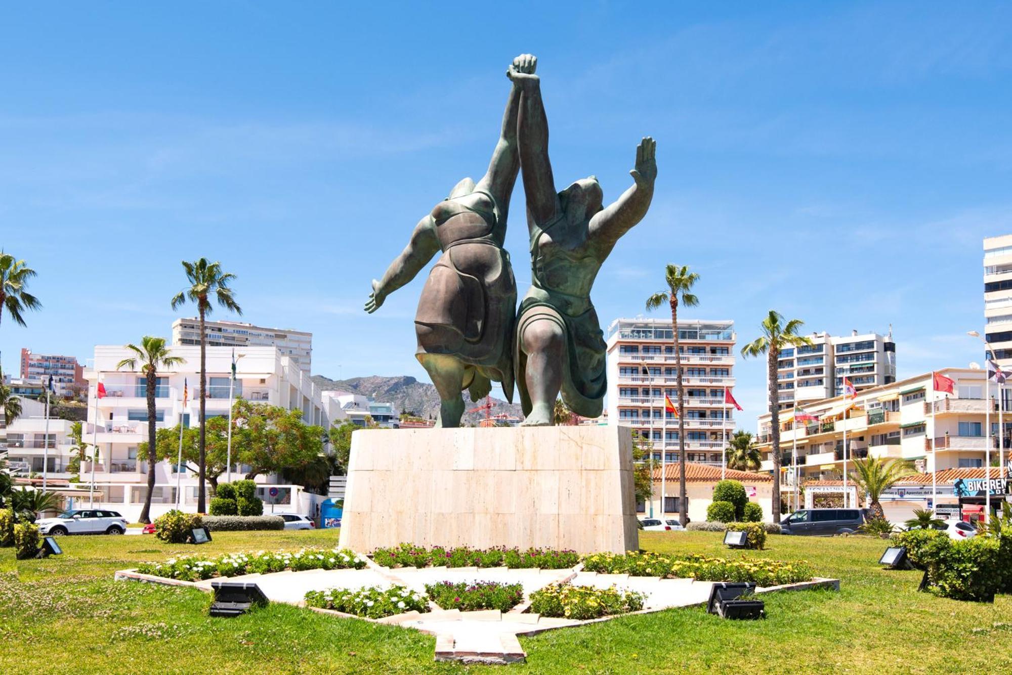 Bajondillo Beach, Large Loft With Intense Sun Appartement Torremolinos