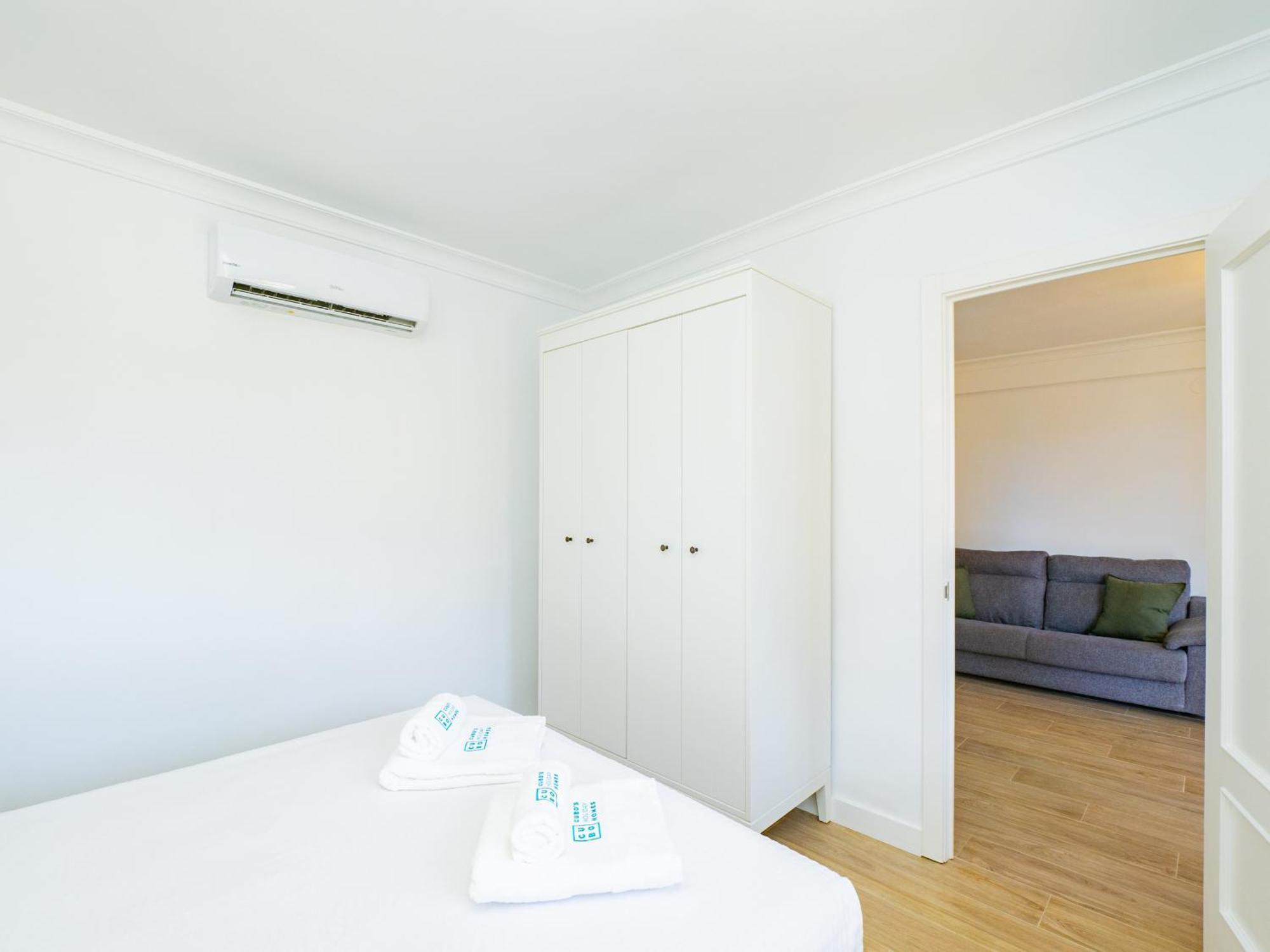 Cubo's Sol Y Arena Playamar Apartment *