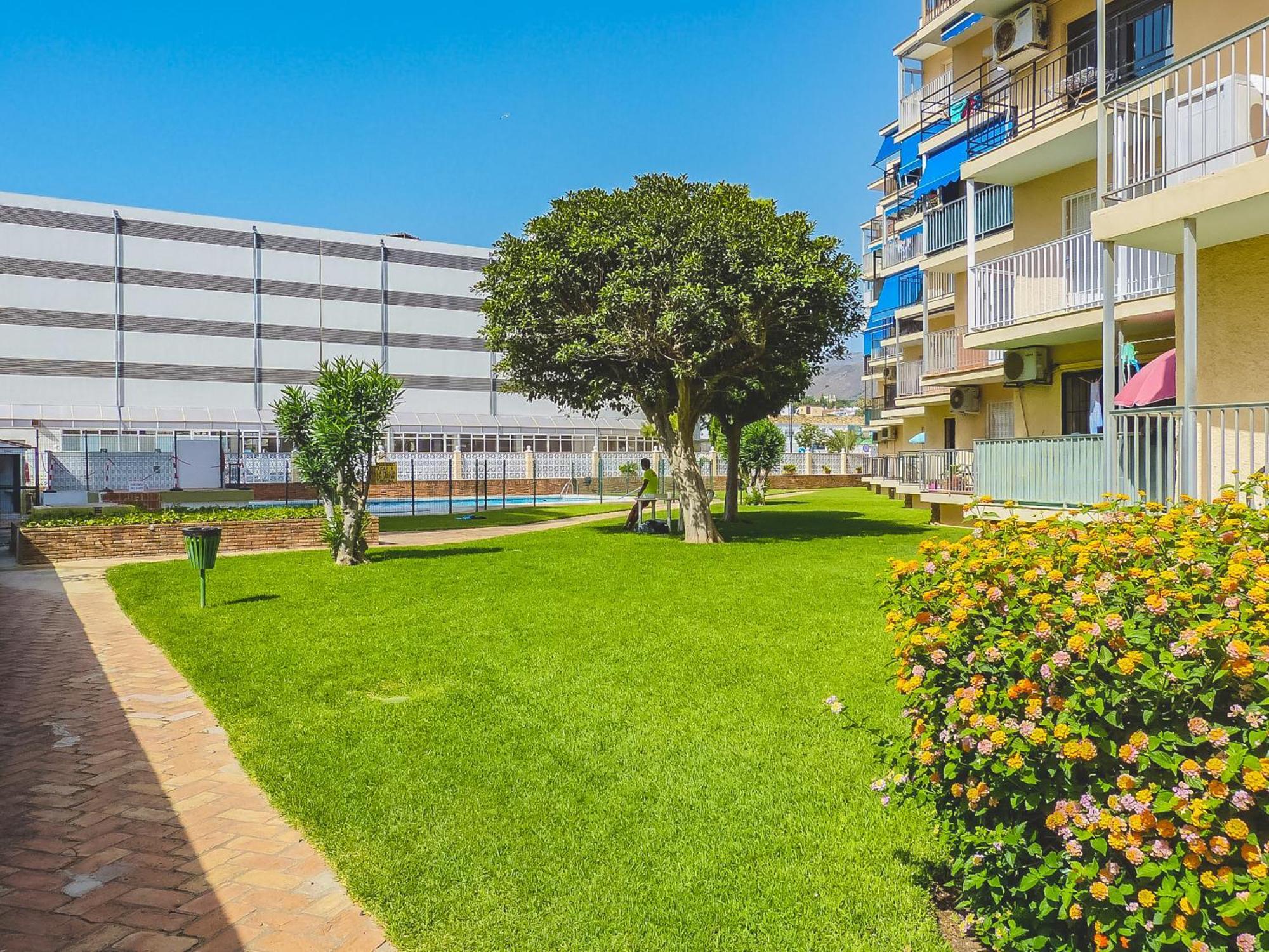 Cubo's Sol Y Arena Playamar Apartment Torremolinos