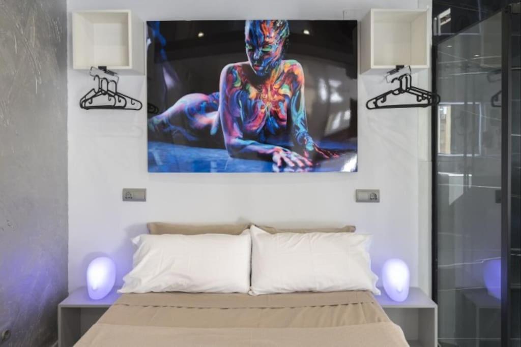 True Colours , Center By Namaste Elite Apartment