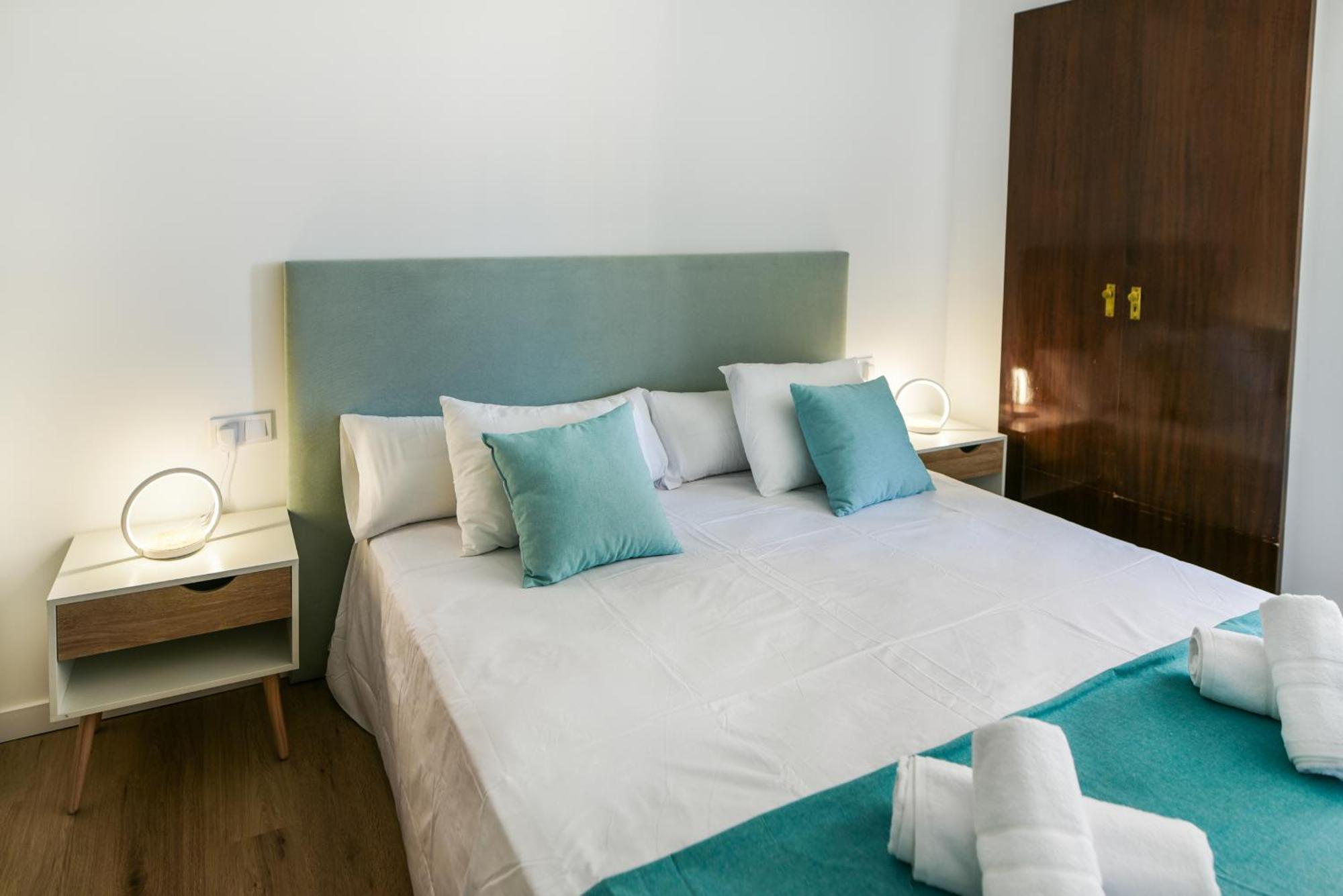 Apartment Nogalera Party&beach Select