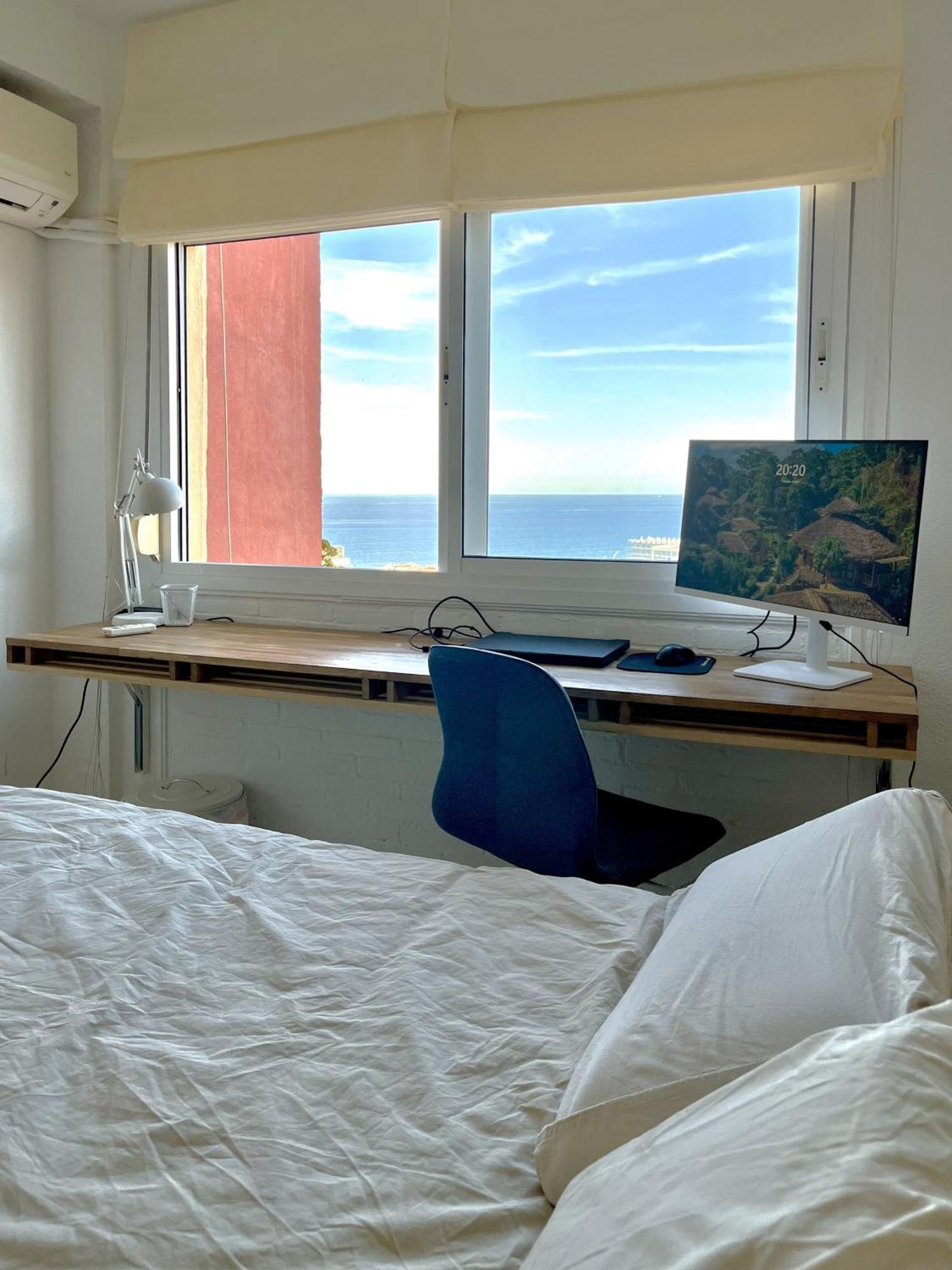 Apartment Light-filled With Sea Views *