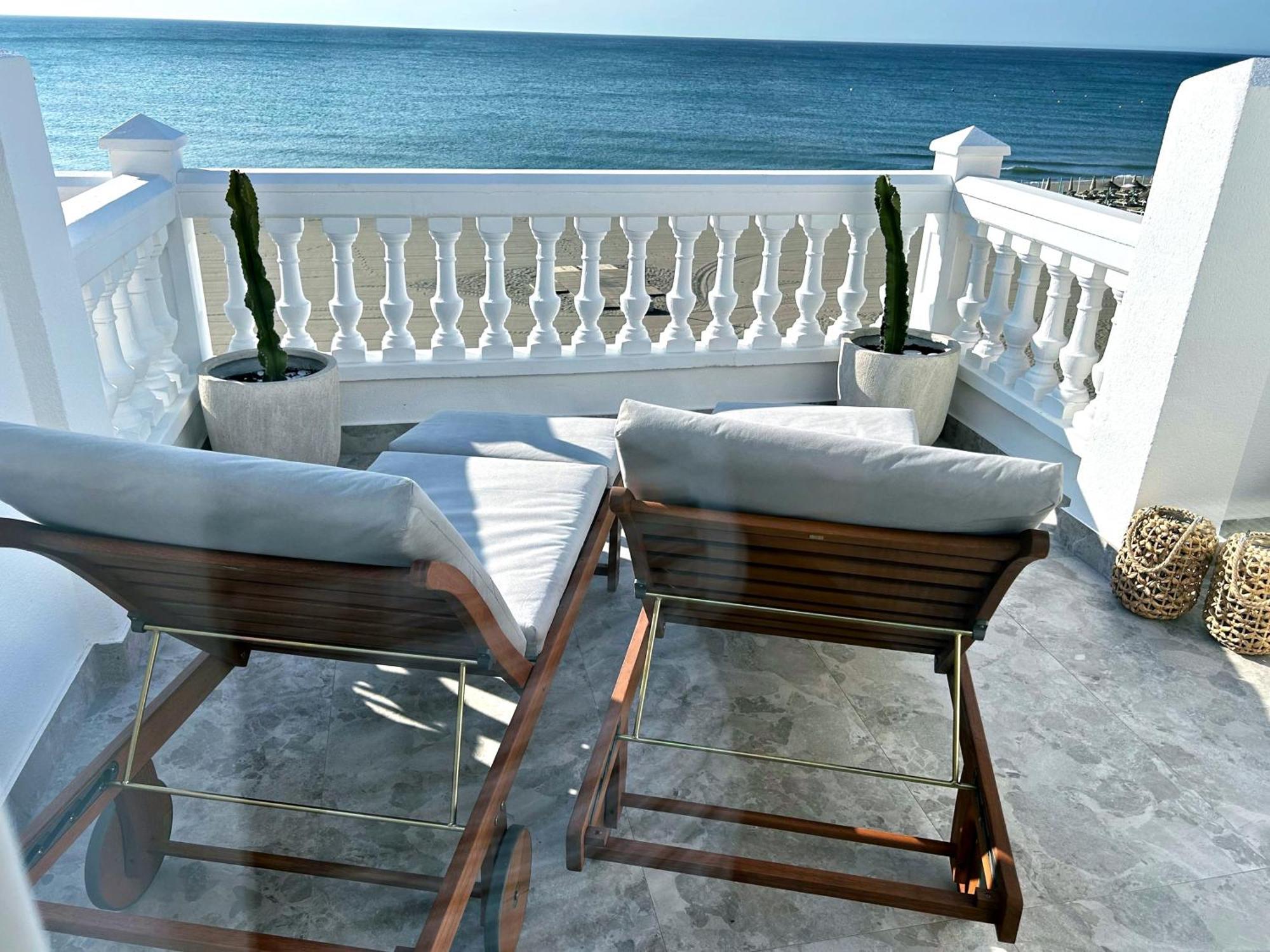 Mara's Seaviews - First Line - Duplex Penthouse Apartment Torremolinos