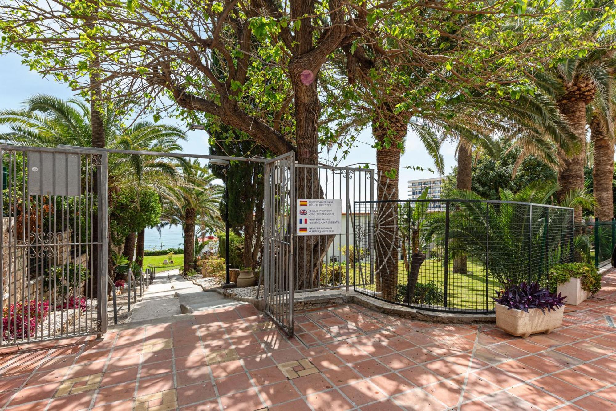 Apartment Roca Private Swimming Pool Parking *