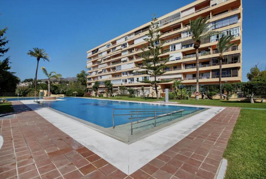 La Colina Appartement *