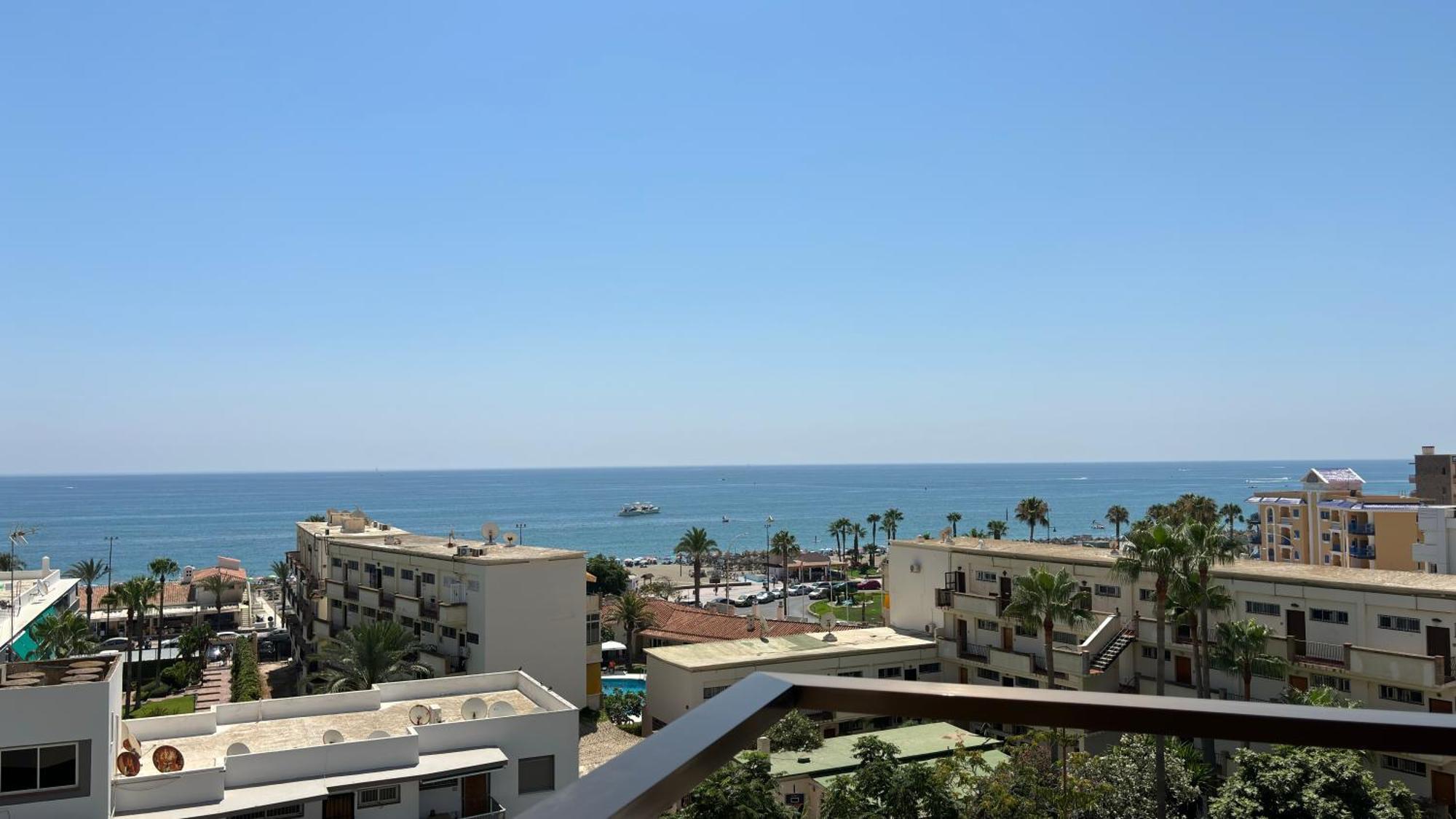 Apartment Playamar, Vistas Al Mar Con Terraza