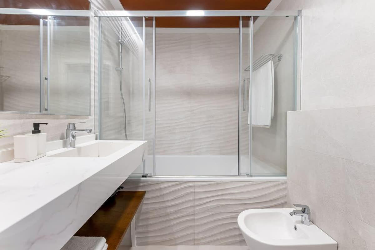 Vivendos - Tr14 - Private Pool Apartment