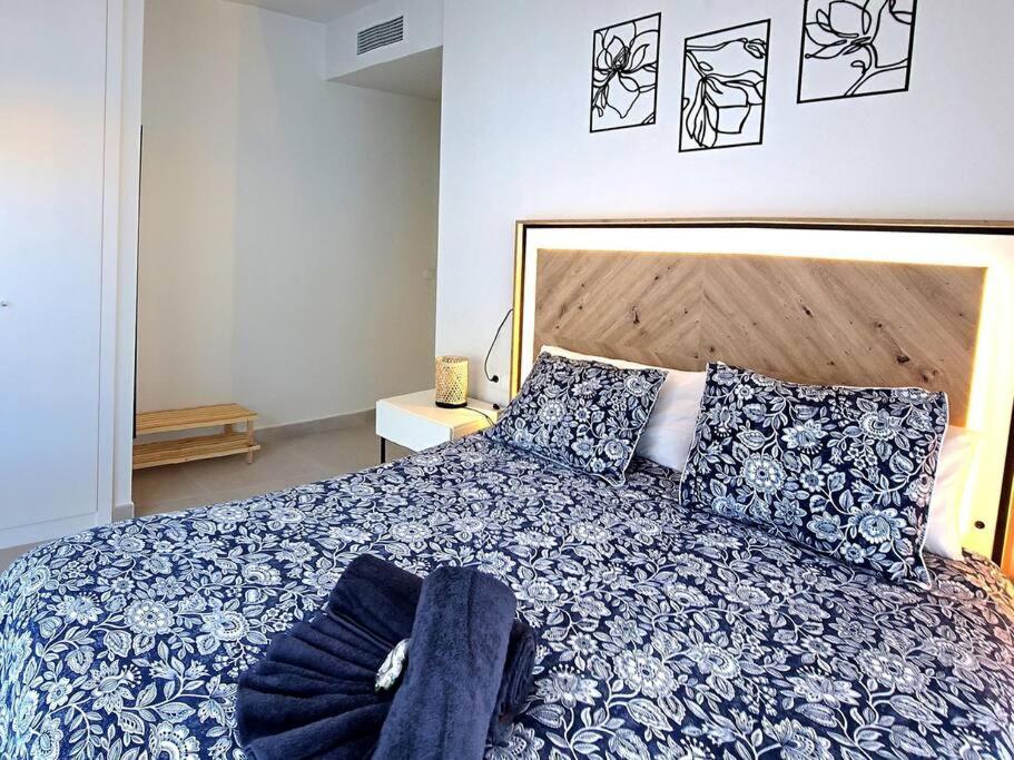 Samuel Luxury 2bedroom Apartment, Large Patio, Free Wifi And Private Parking By Namaste Elite Apartment Torremolinos