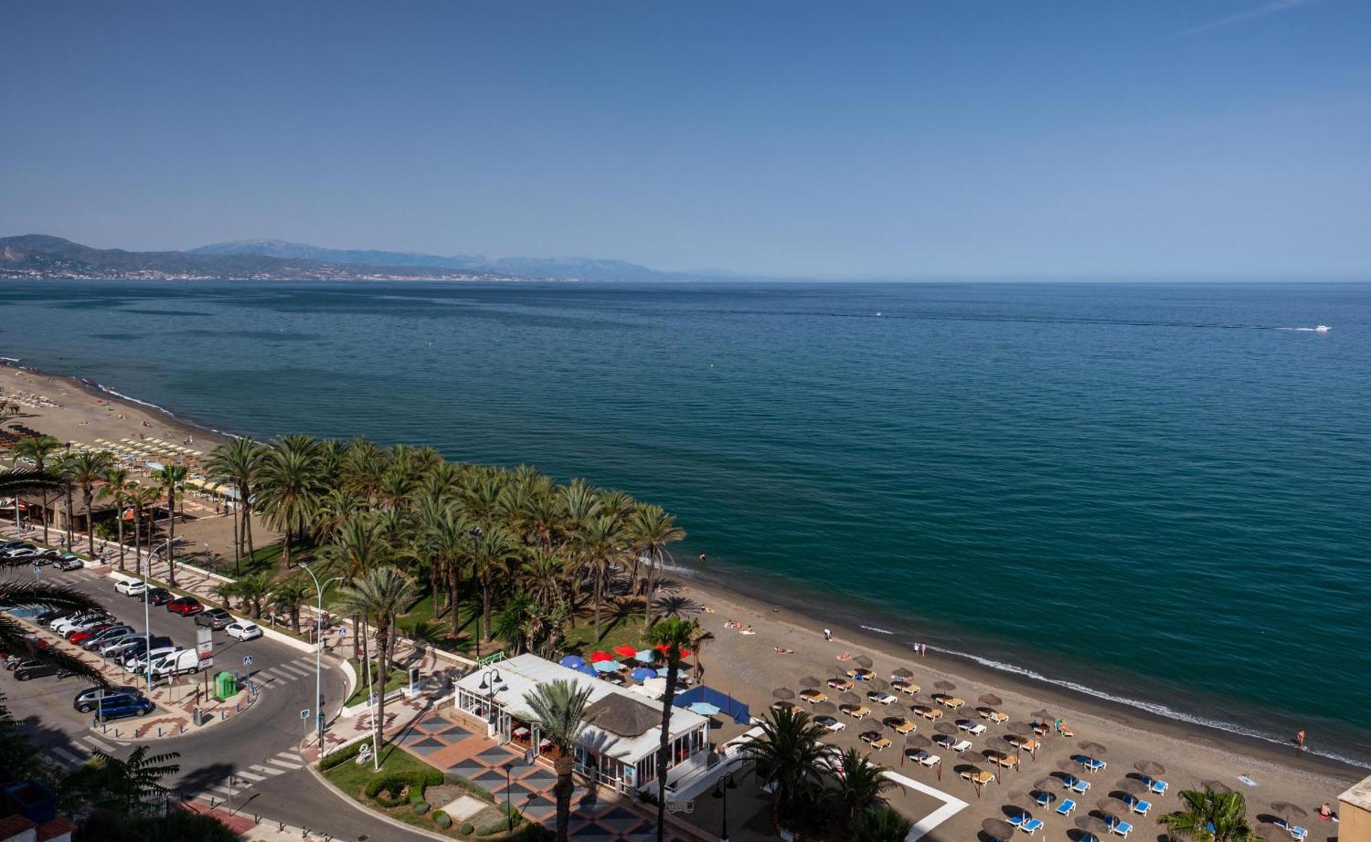 67 * Torremolinos