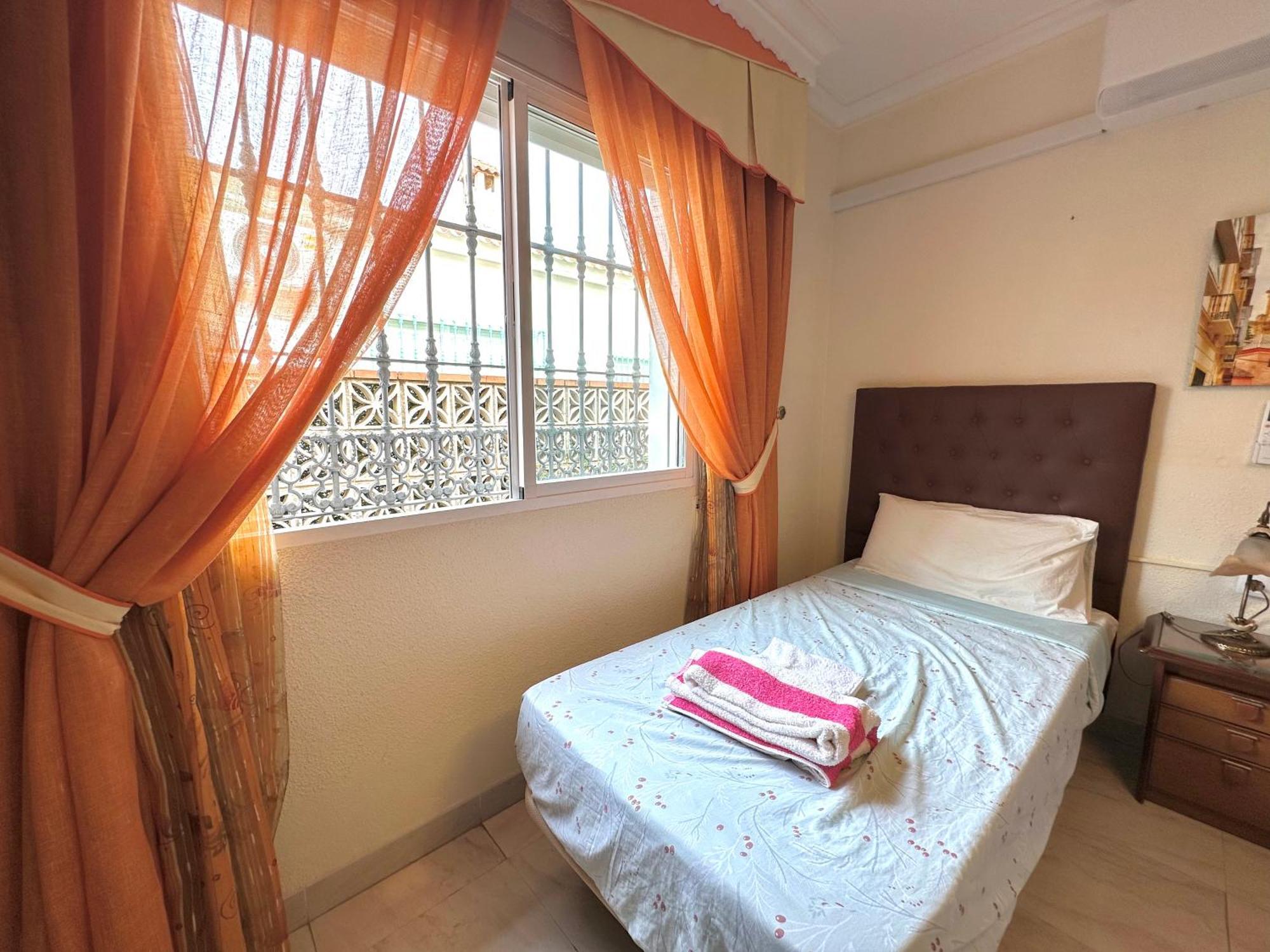 Holiday home Pepita - 3 - 350 Metros Playa - Piscina Torremolinos