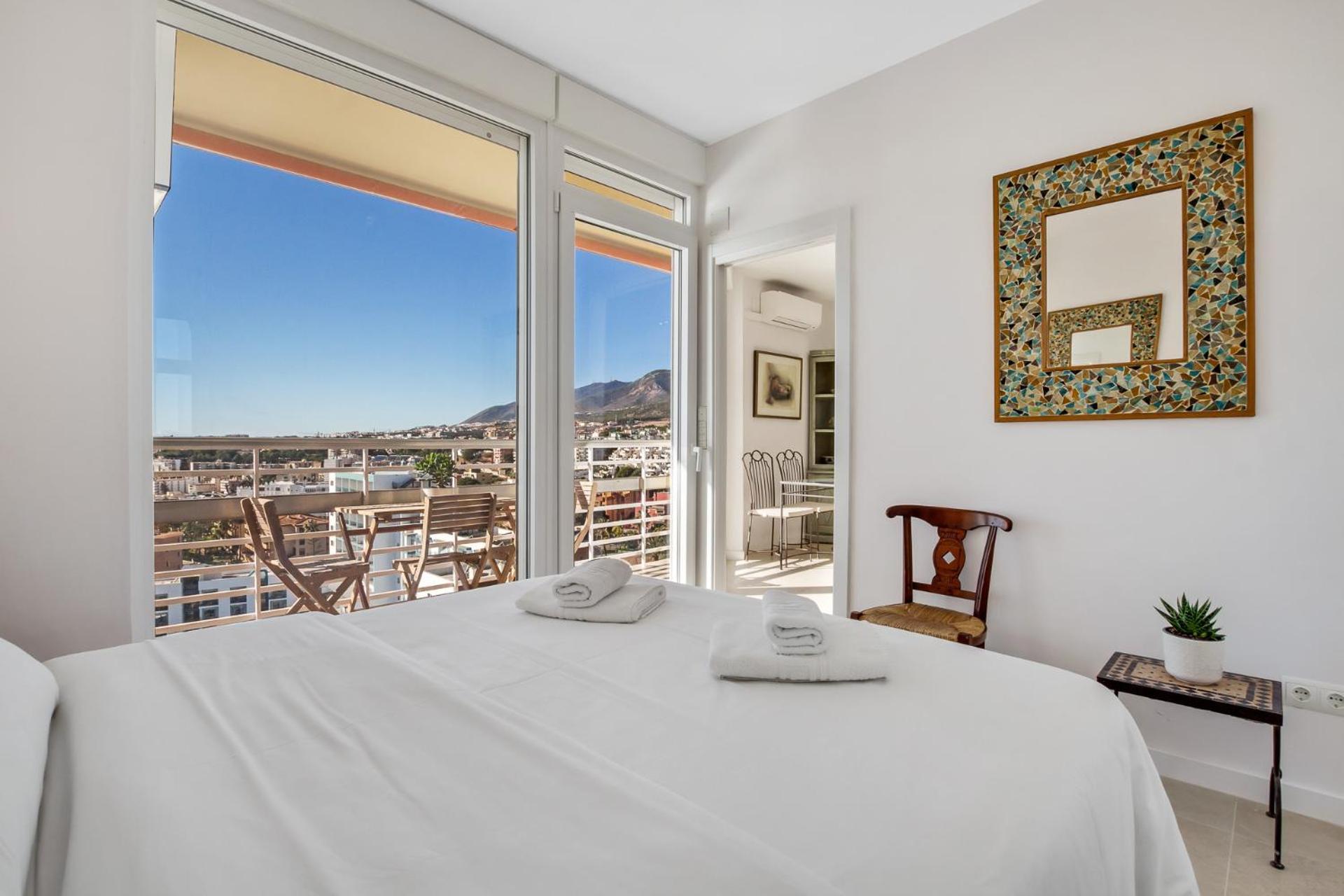 ¡sol Y Mar! Wifi Y Aparcamiento Apartment Torremolinos