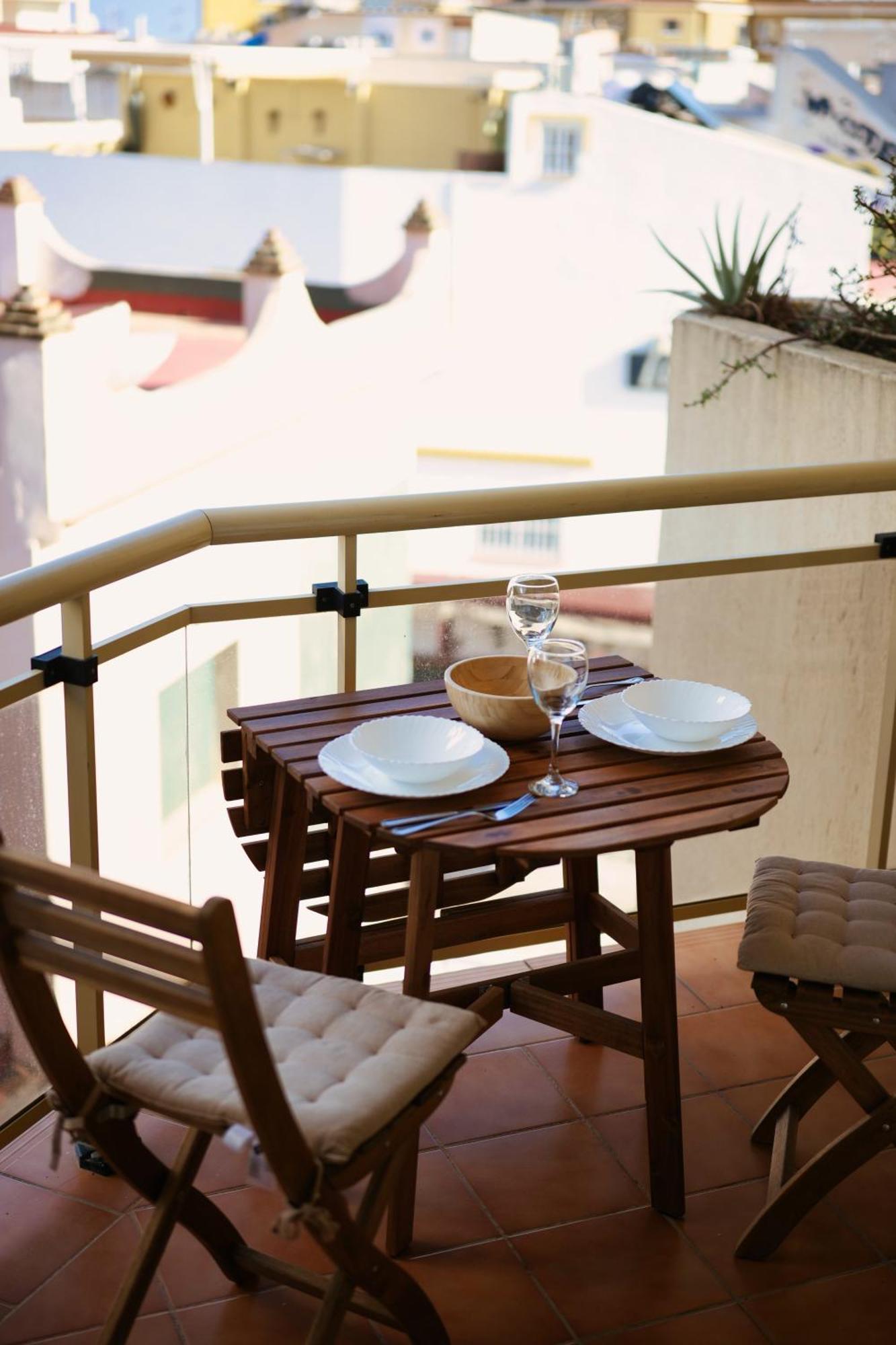 Nogalera Center With A Stunning Terrace Torremolinos