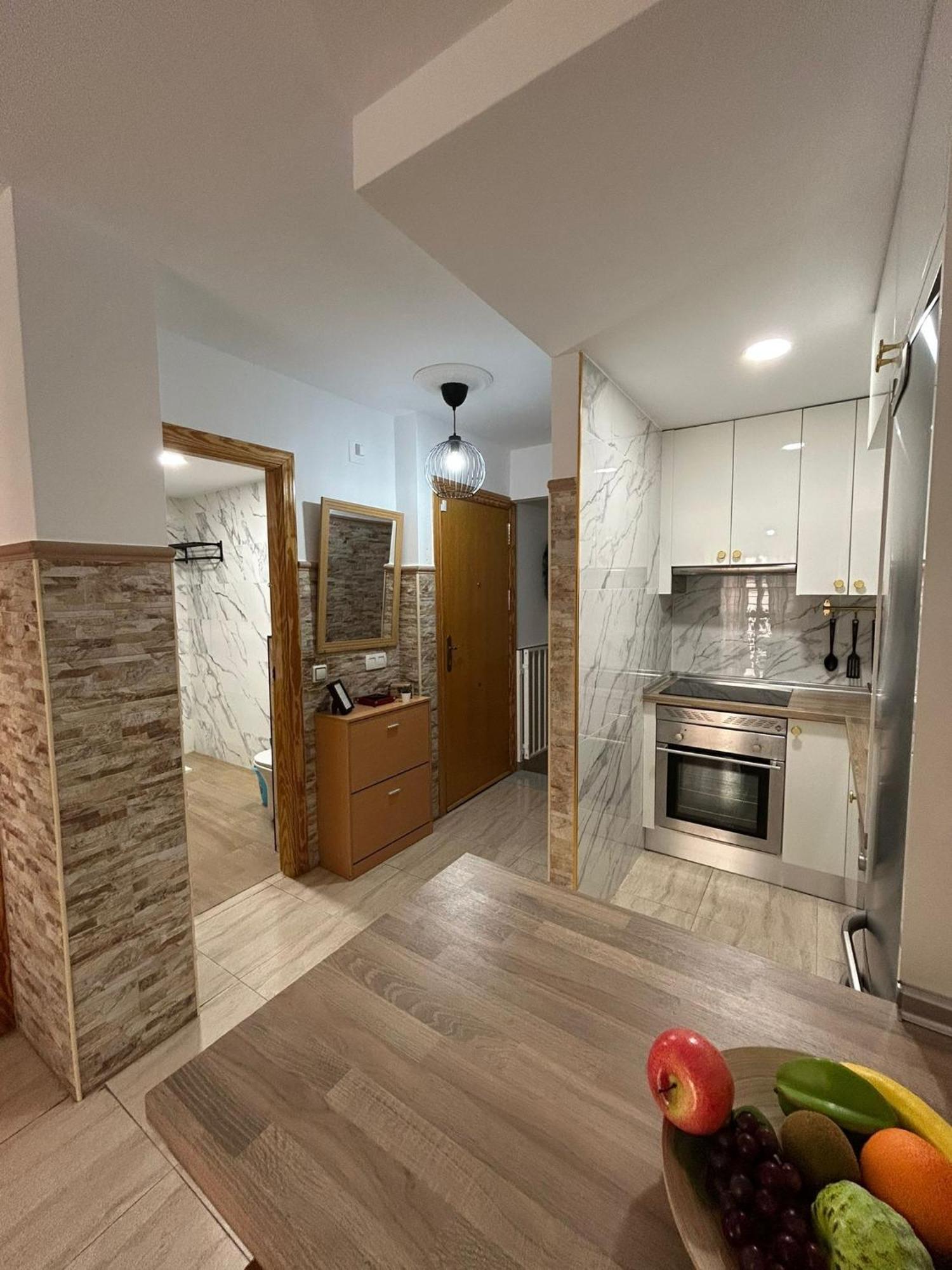 Calu Homes Hermoso Duplex Apartment *