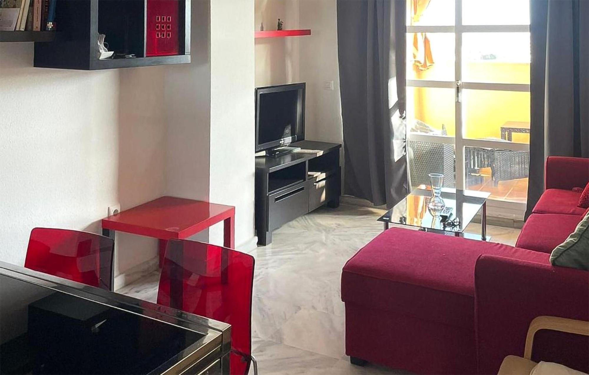 Apartment 2 Bedroom In