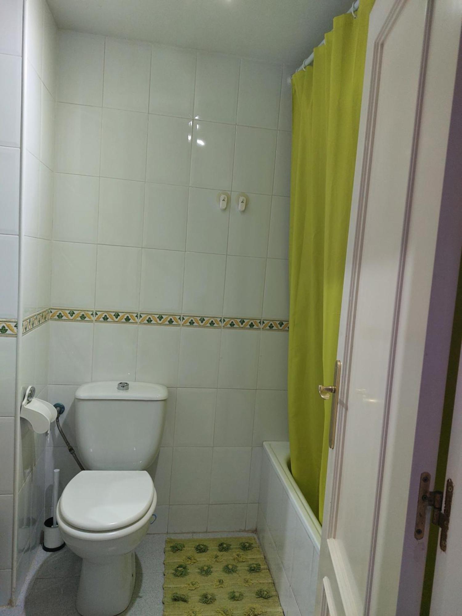 Apartment Moderno Internet Y Aparcamiento Gratis