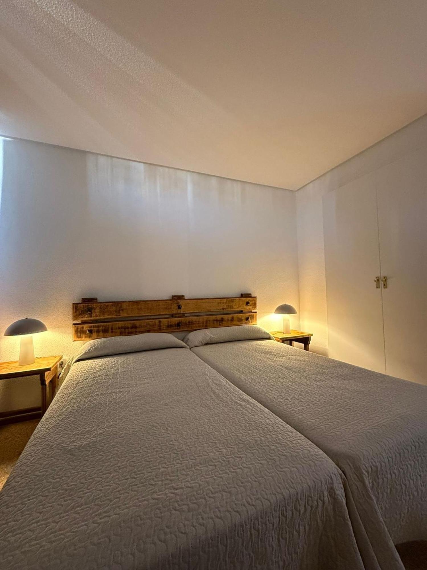 La Nogalera Apartment *