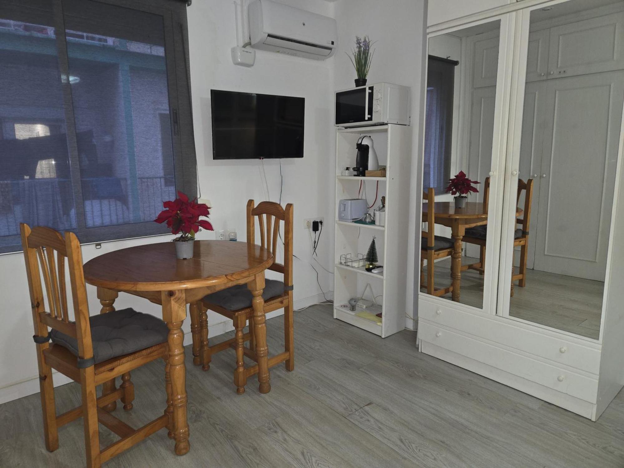 Apartment En Torremolinos, Plaza De Andalucia