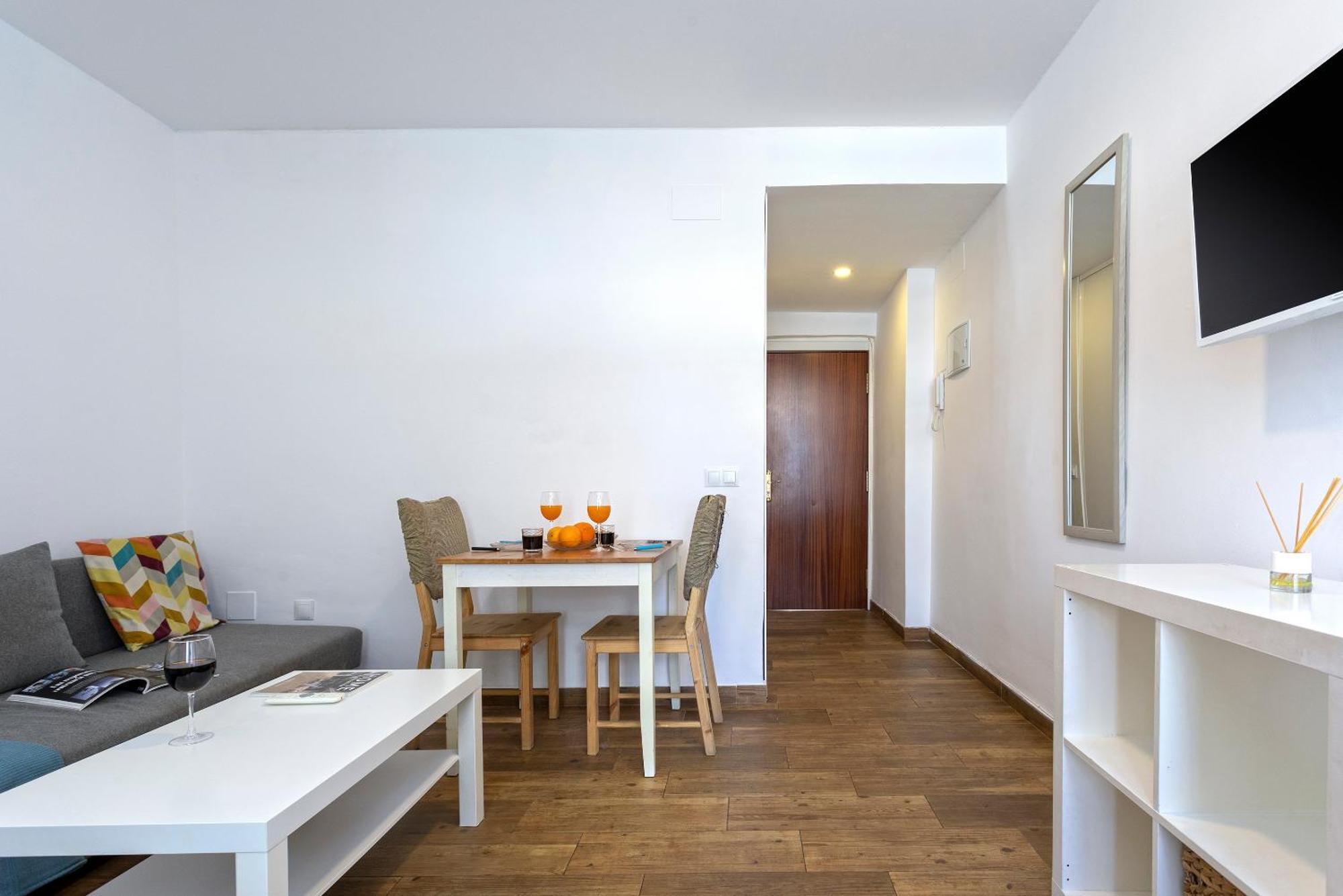 Sunstay Isabel Lofts Center