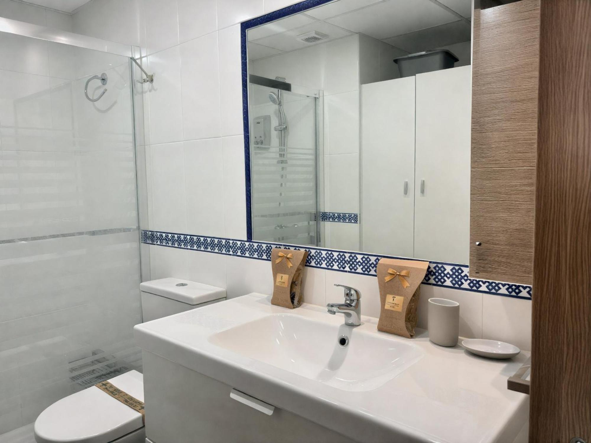 The - Torre La Roca Apartment *